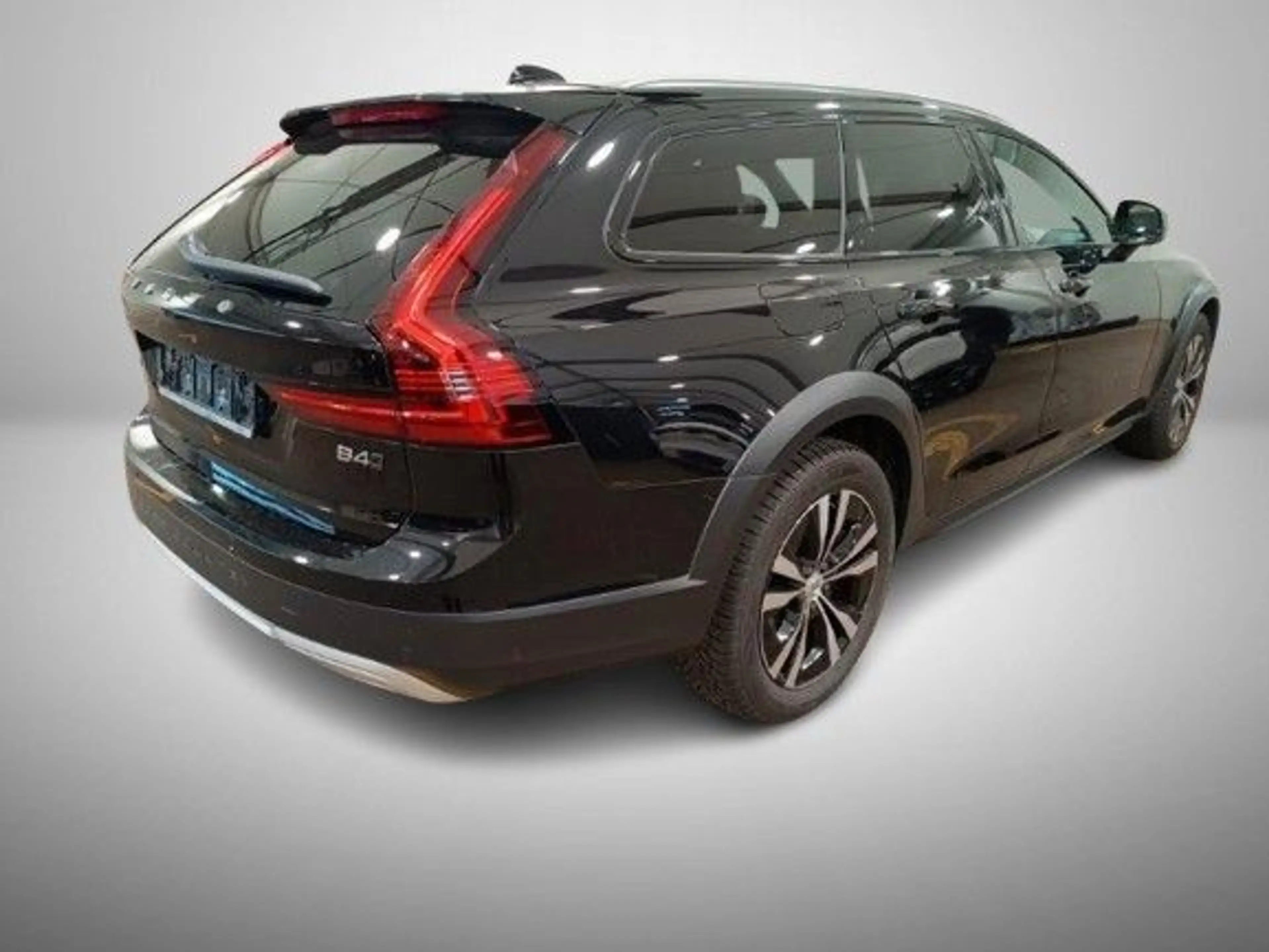 Volvo V90 Cross Country V90 B4 Cross Country Plus AWD — photo 7