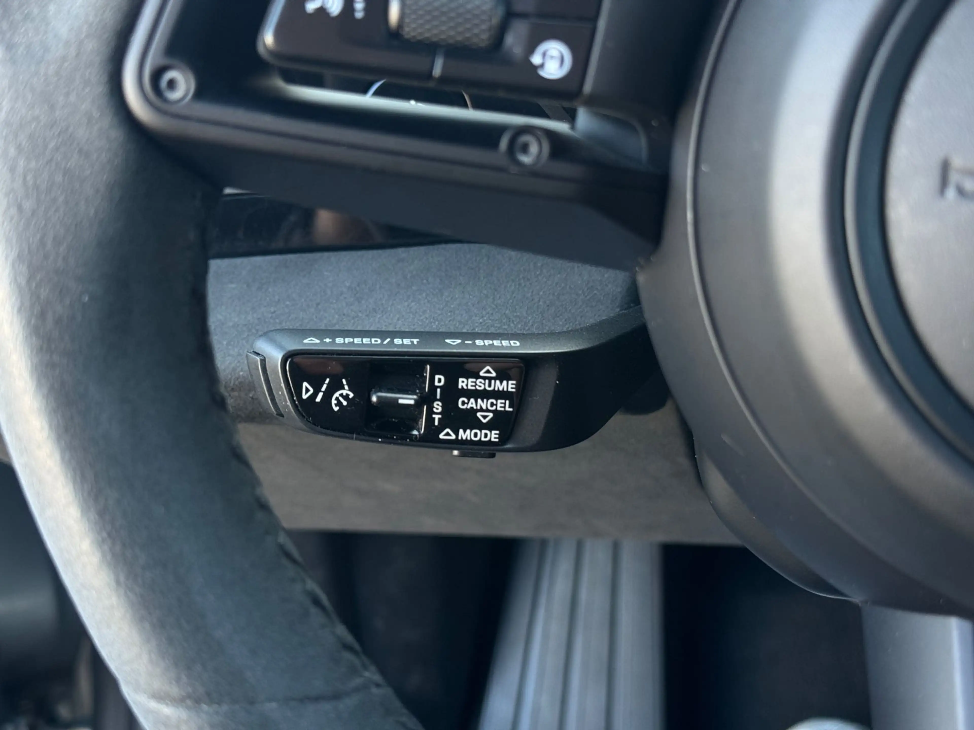 Porsche Taycan GTS *InnoDrive*HUD*ParkAssist*BOSE*21"* — photo 17