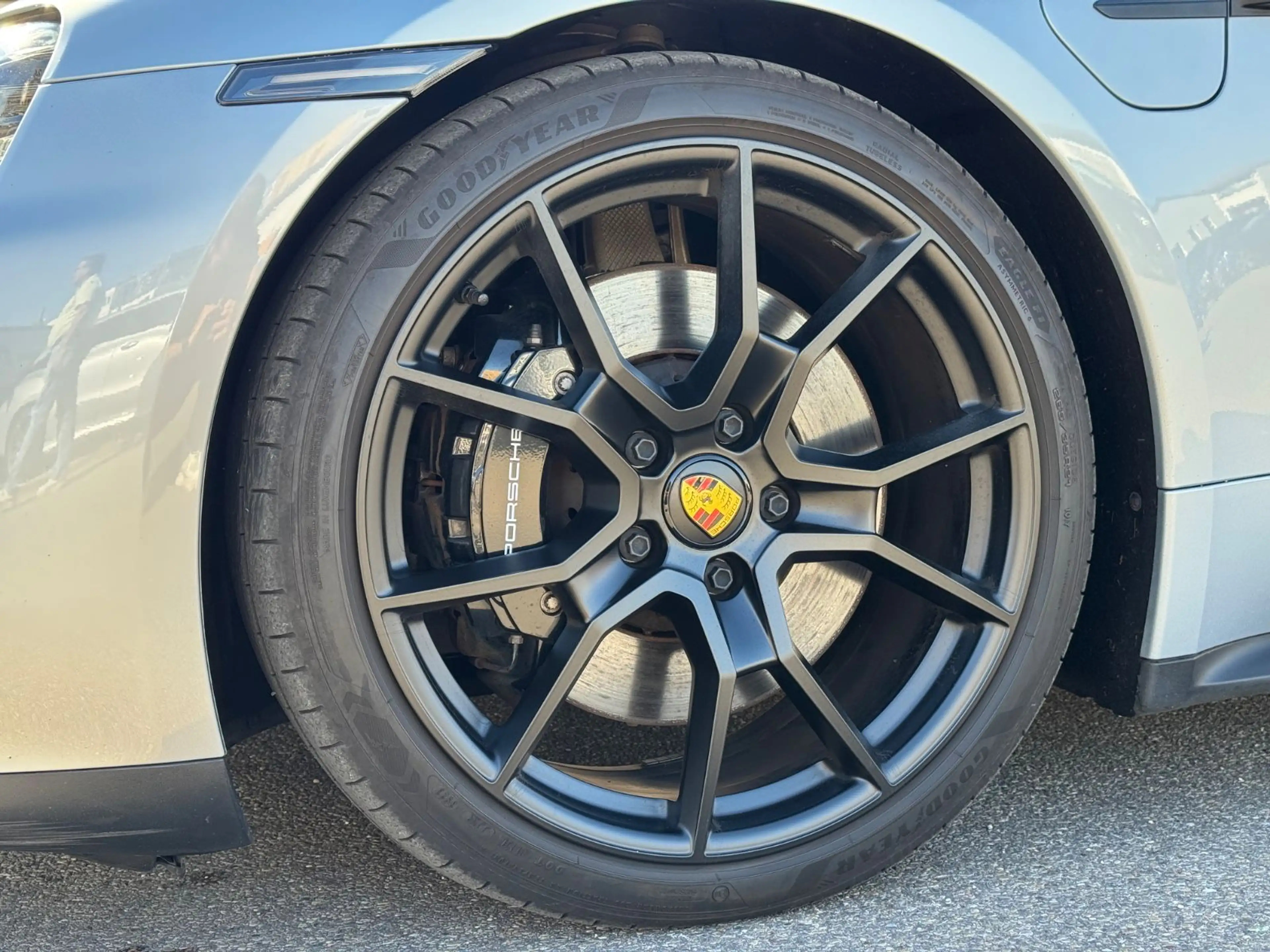 Porsche Taycan GTS *InnoDrive*HUD*ParkAssist*BOSE*21"* — photo 8