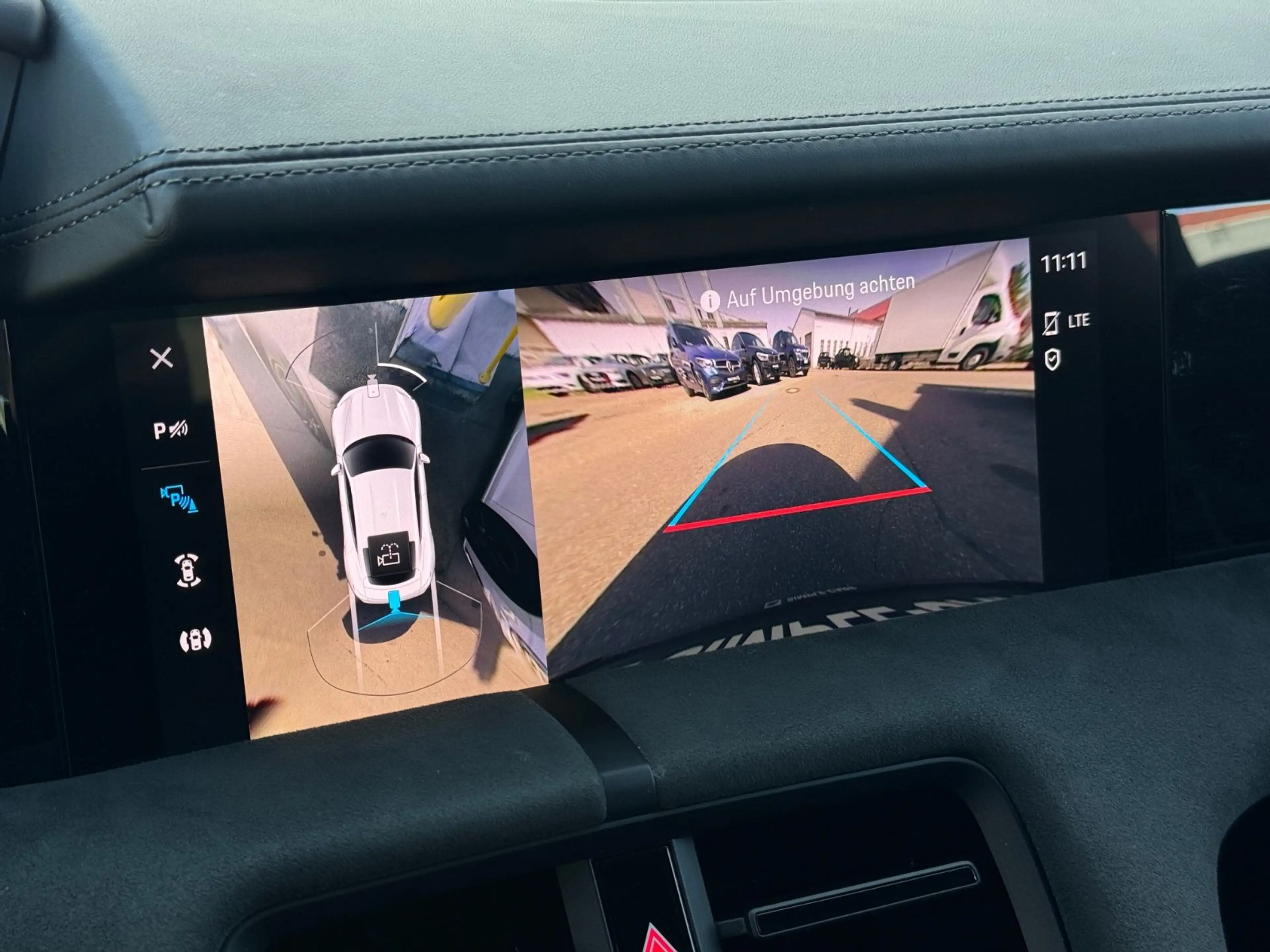 Porsche Taycan GTS *InnoDrive*HUD*ParkAssist*BOSE*21"* — photo 18