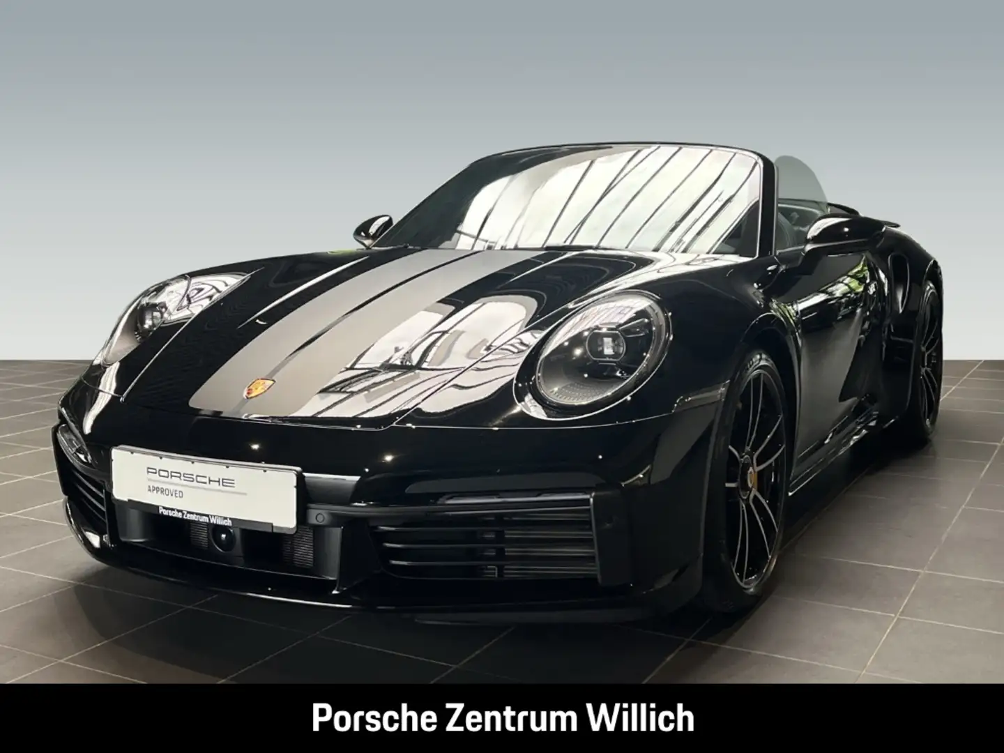 Porsche 992 (911) Turbo S Cabriolet Schwarz - 1