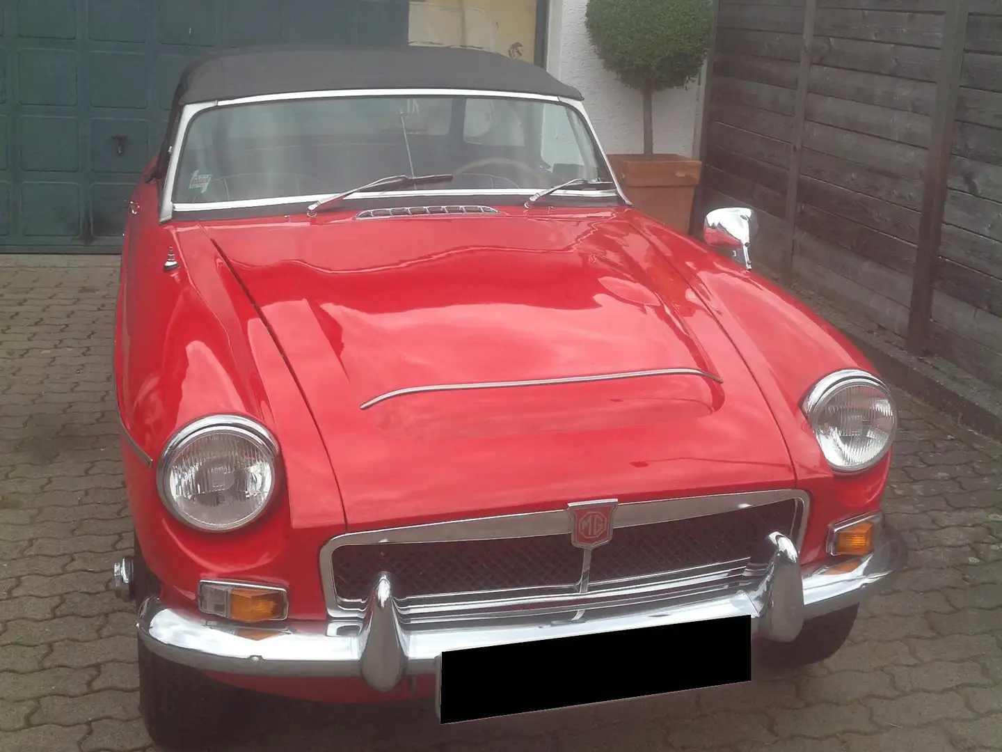 MG MGC Cabrio deutsches Fahrzeug original Pappbrief Rouge - 1