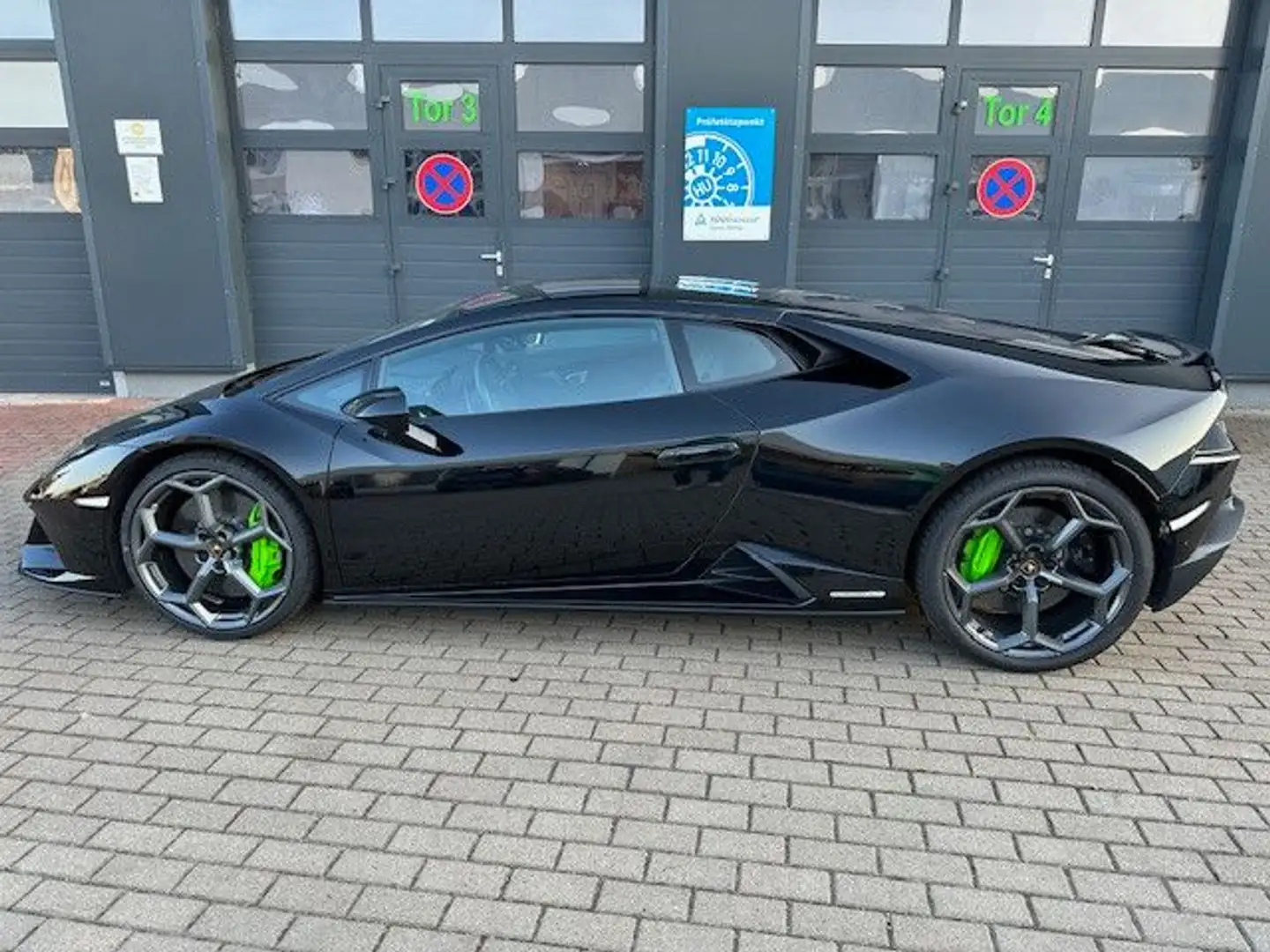 Lamborghini Huracán EVO*LIFT*DAB*PDC*CAM*LDS*Mietkauf mögl. Negru - 1