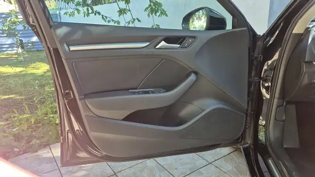 Audi A3 view 7