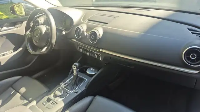 Audi A3 view 10
