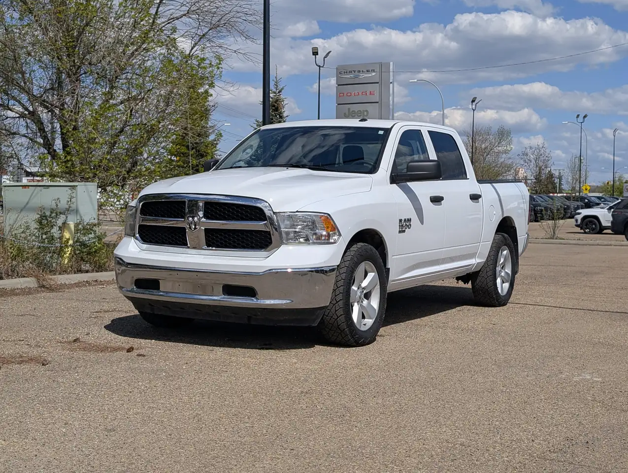 RAM 1500 снимка RAM 1500