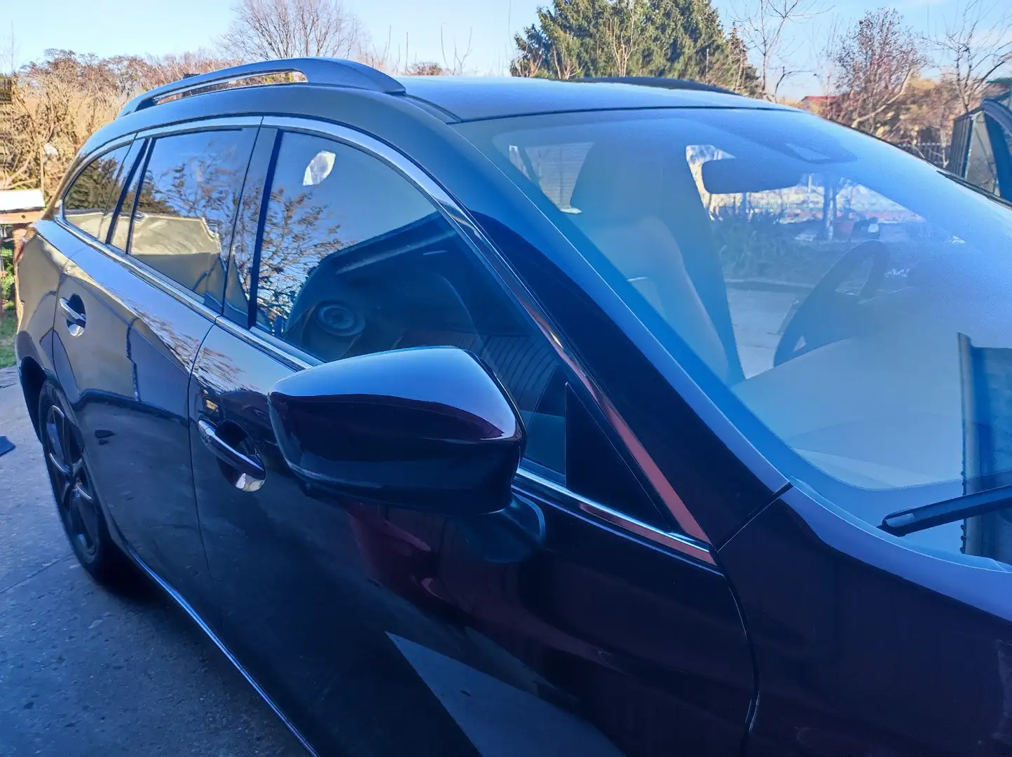 Mazda 6 20th Anniversary ,Mazda6 Kombi ,Sonderausstattung Rojo - 2