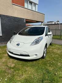 30 kWh (mit Batterie) Tekna