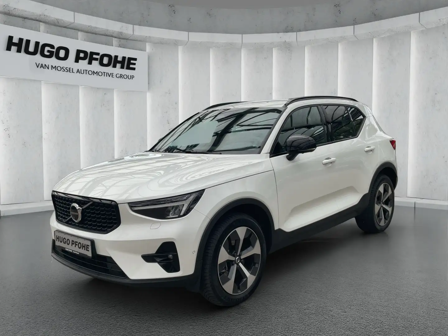 Volvo XC40 Plus Dark | 360GRAD | LEDER Weiß - 1