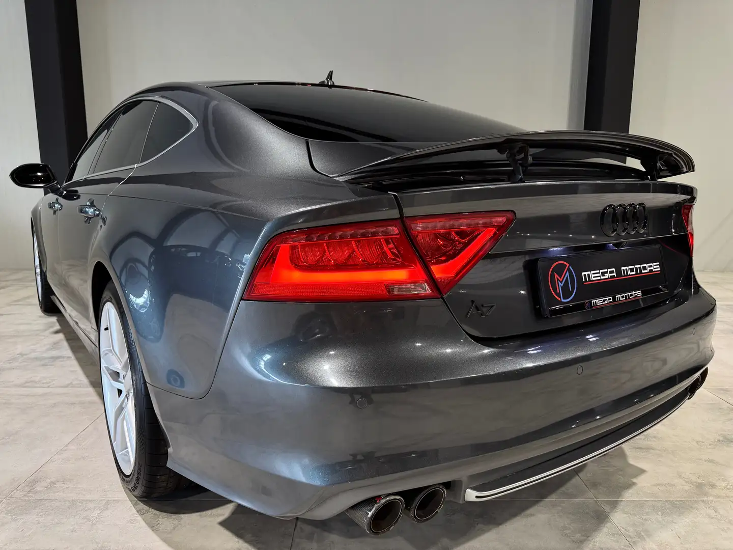 Audi A7 3.0 TDi V6 S-LiNE" 204CV GRiS DAYTONA CAMERA MMi++ Grijs - 2
