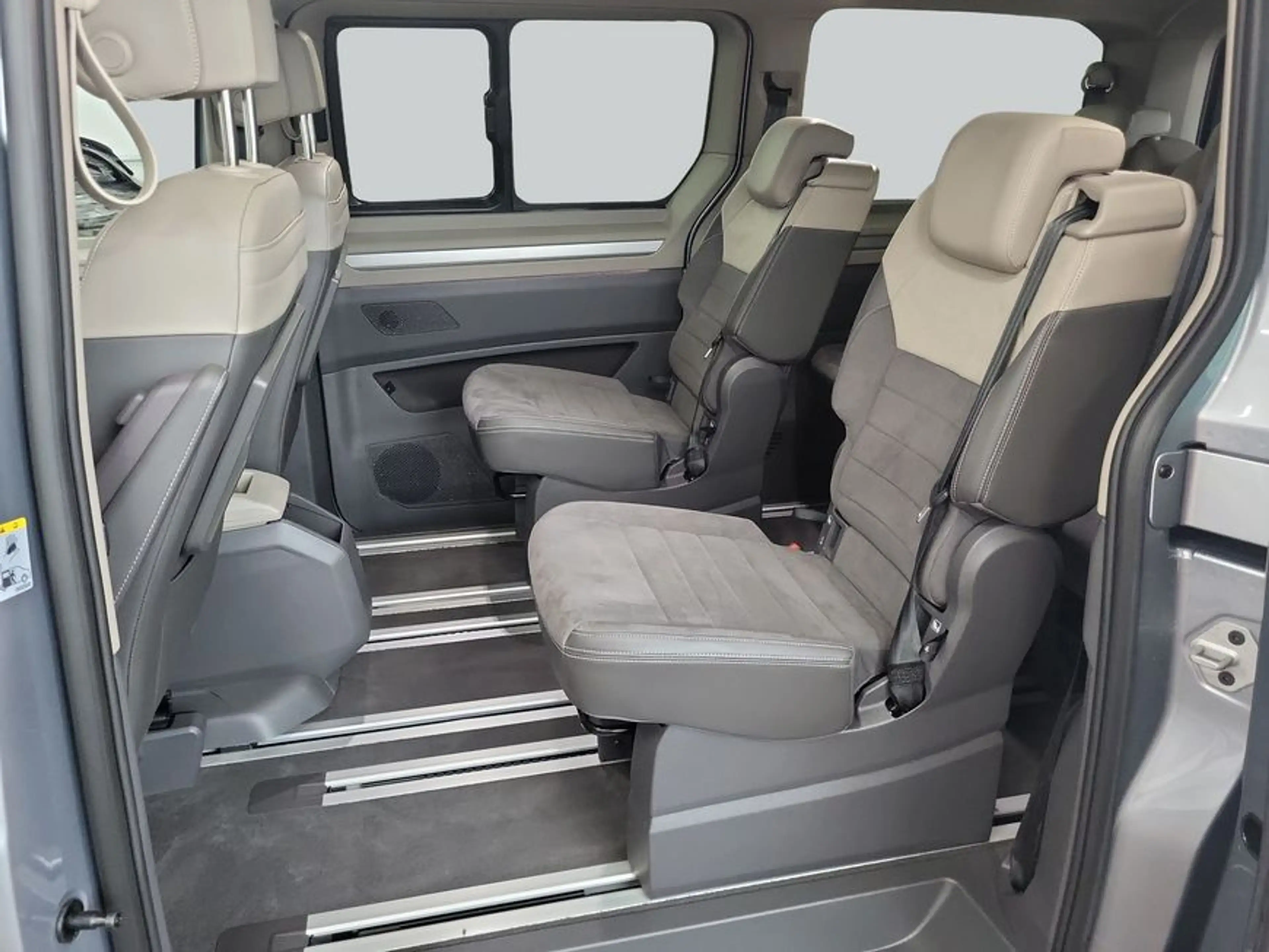 Volkswagen LT Multivan Life 2.0 TDI DSG LÜ AHK IQ.Light Standh, — photo 11