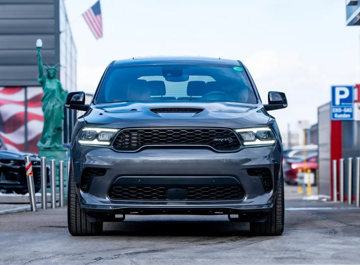 Dodge Durango 6,2l Hellcat Gasanlage GRATIS!! Grau - 2