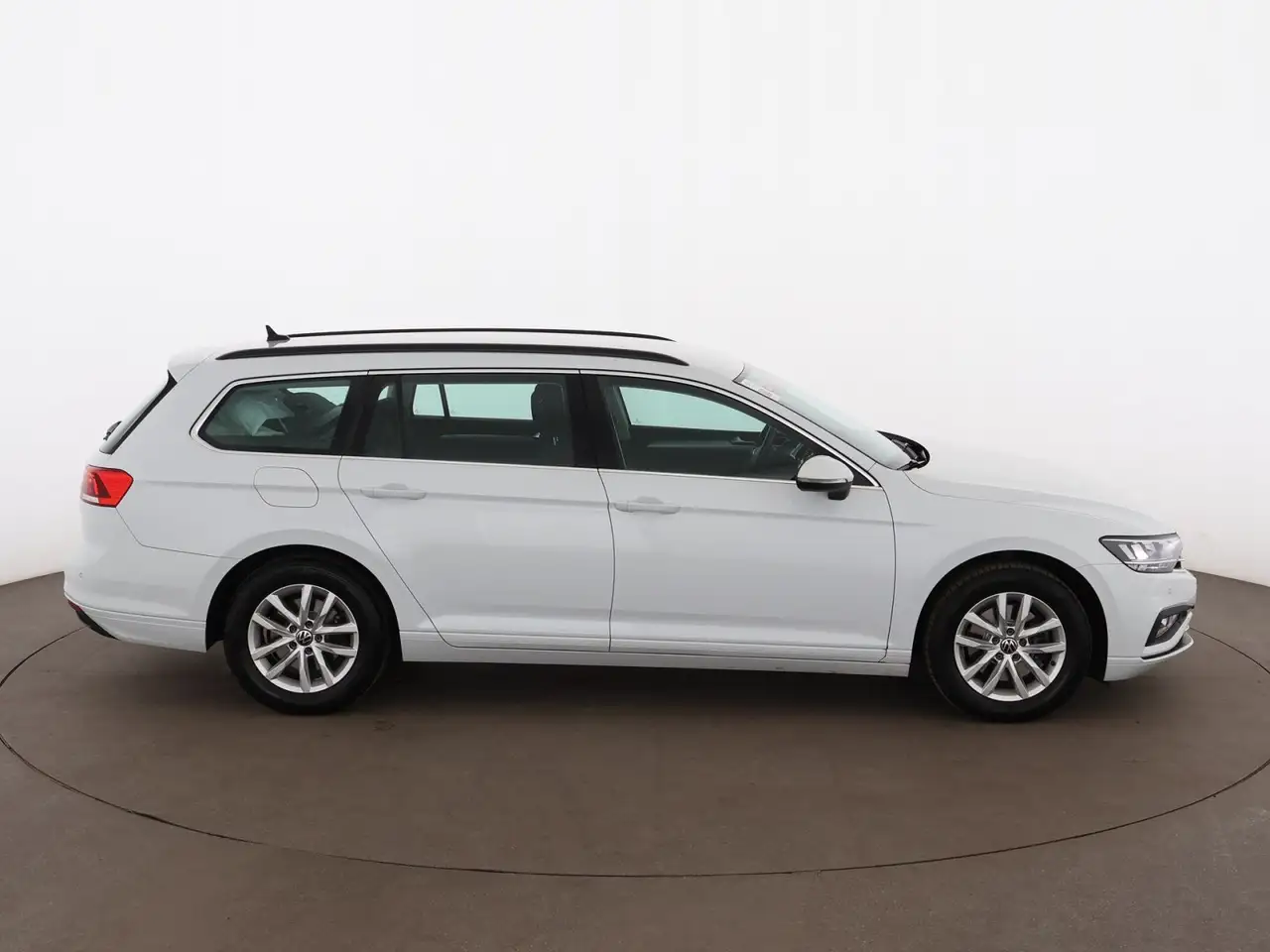 Volkswagen Passat 2.0 TDI Business Aut LED RADAR NAV, миниатюра 9