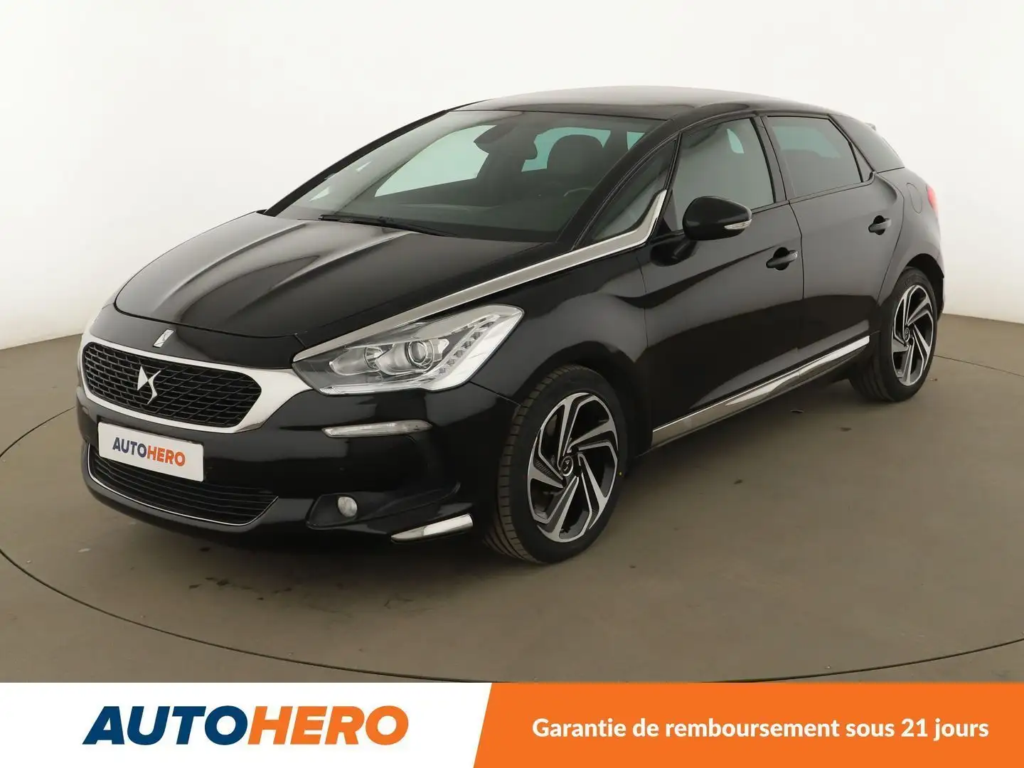 DS Automobiles DS 5 2.0 Blue-HDi So Chic EAT6 Noir - 1
