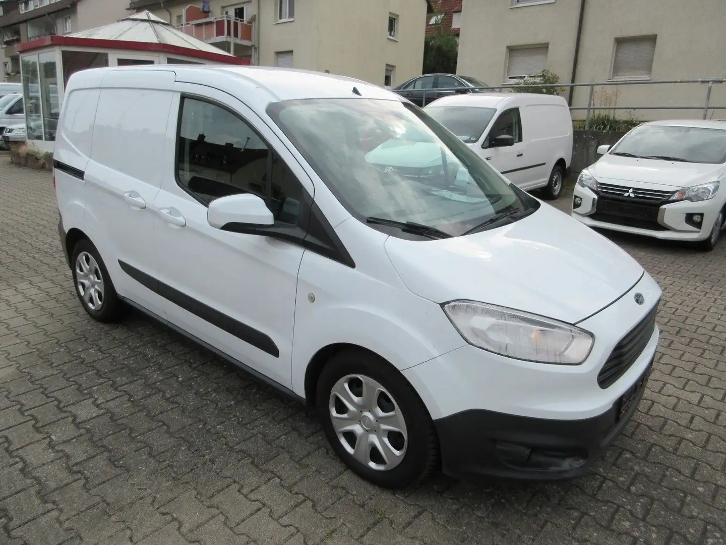 Ford Transit Courier Trend 1.00 EcoBoost/Klima/PDC/Ra Bílá - 1