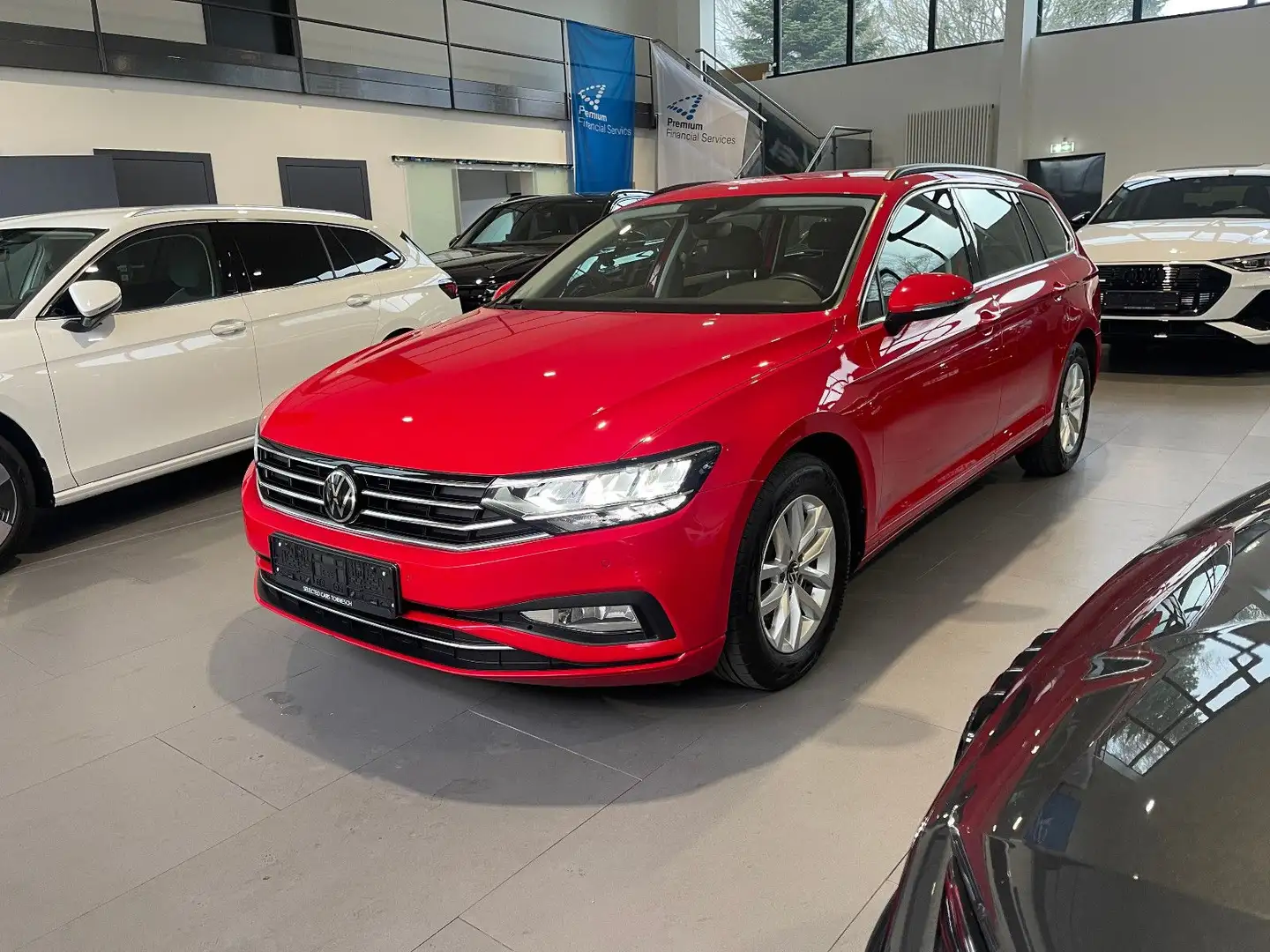 Volkswagen Passat Variant Passat Business 2.0 TDI DSG AID/LED/KAMERA/LANE Rot - 1