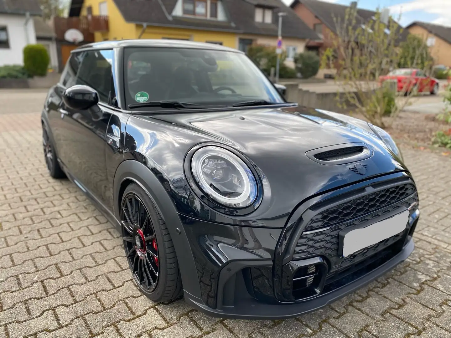 MINI John Cooper Works Final Edition 1to6 Schwarz - 1