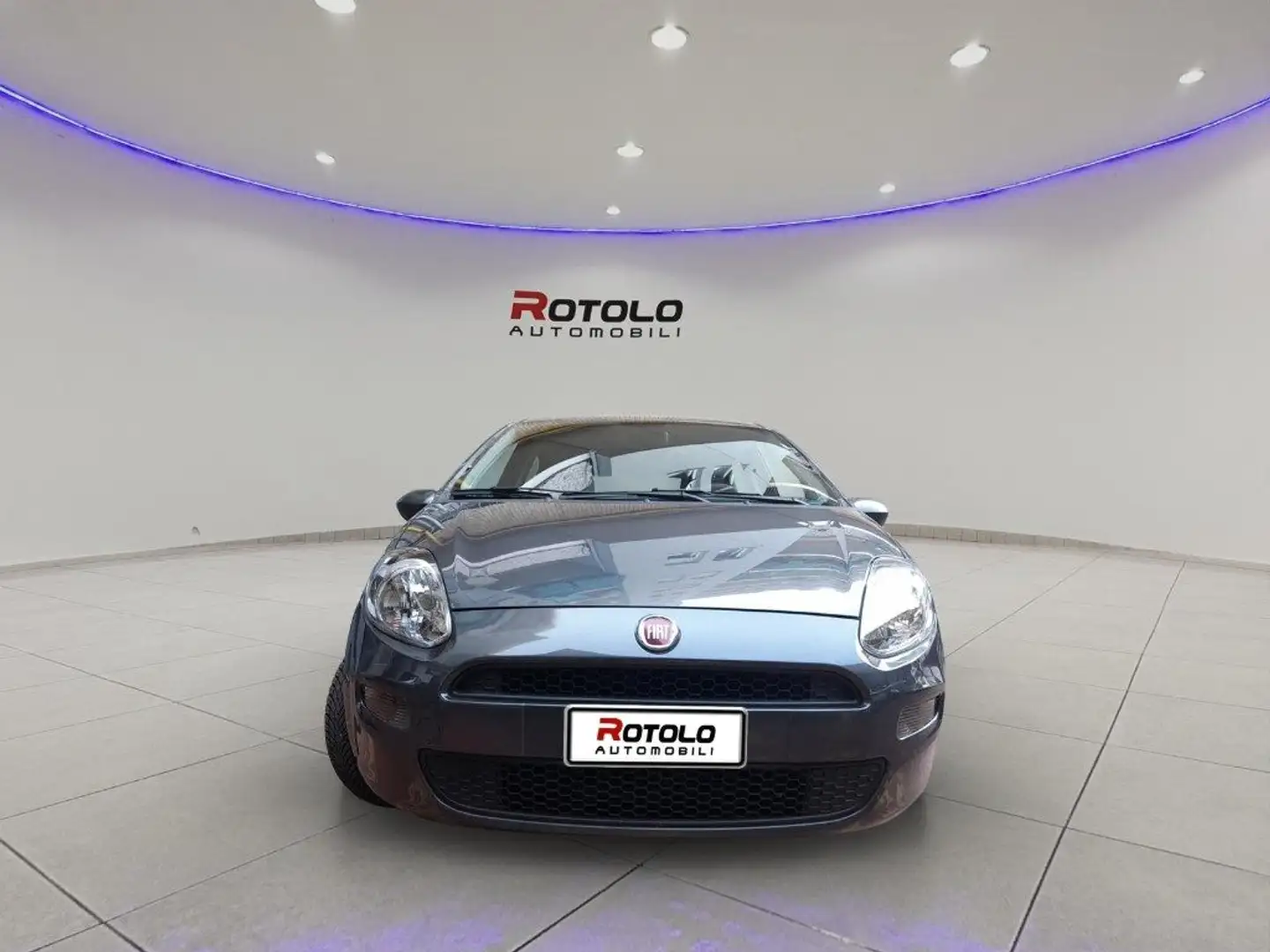 Fiat Punto 1.3 MJT II 75 CV 5 porte Lounge Gris - 2