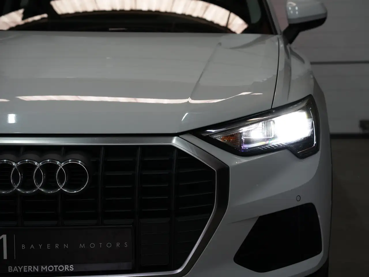 Audi Q3 35 TFSI Automaat Benzine LED Garantie 18