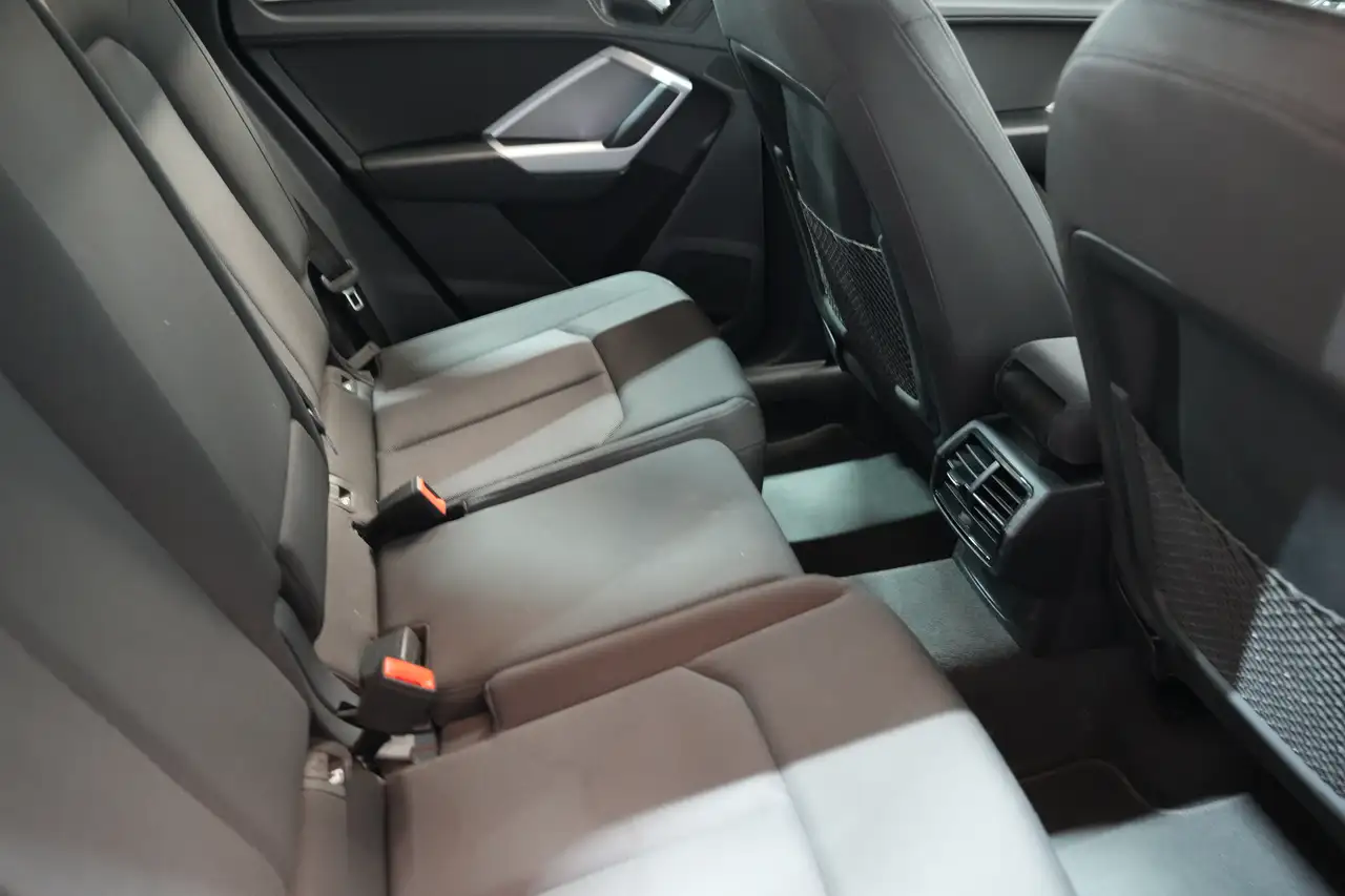 Audi Q3 35 TFSI Automaat Benzine LED Garantie 9