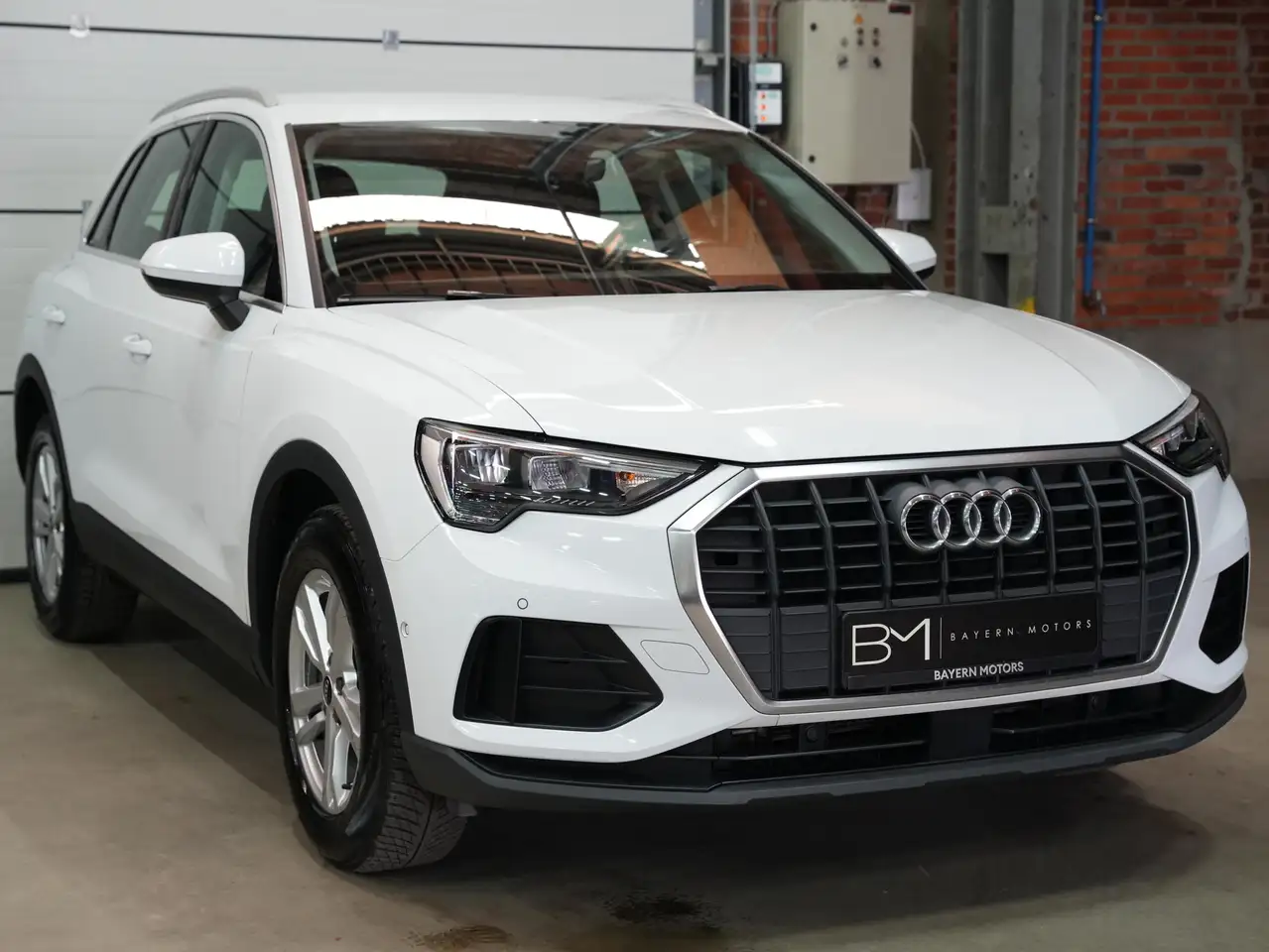 Audi Q3 35 TFSI Automaat Benzine LED Garantie 17