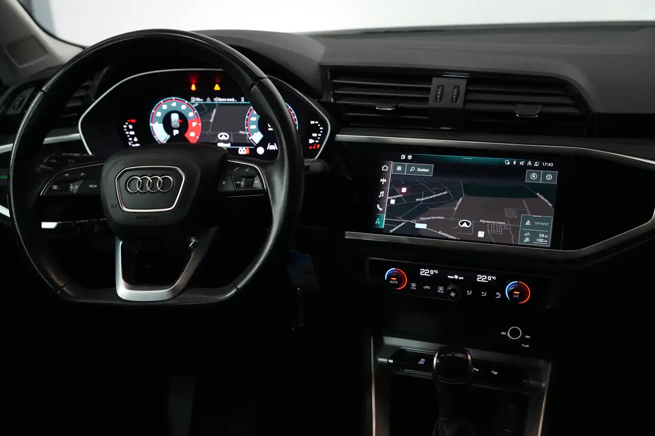 Audi Q3 35 TFSI Automaat Benzine LED Garantie 10