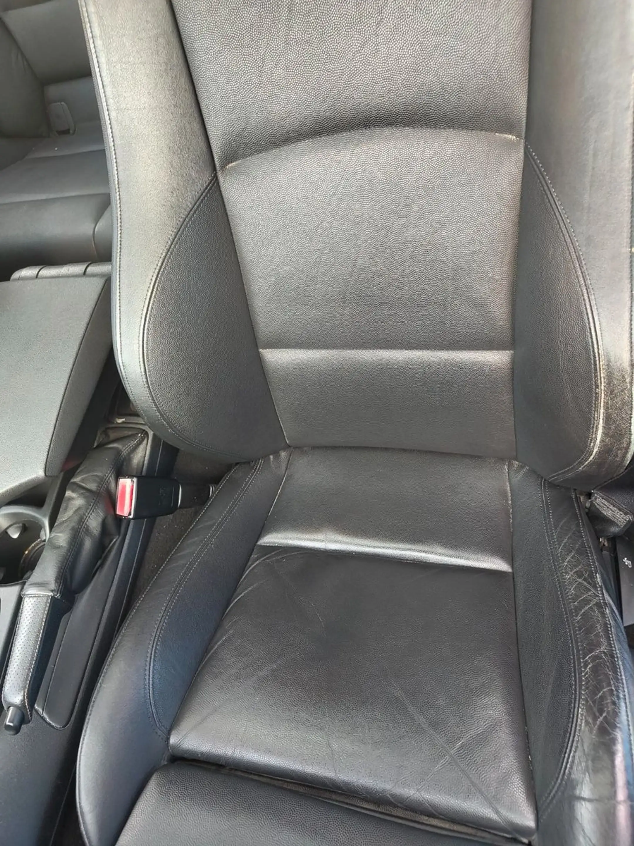 BMW 130 i M-Paket Schalter Navi SHZ PDC — photo 13