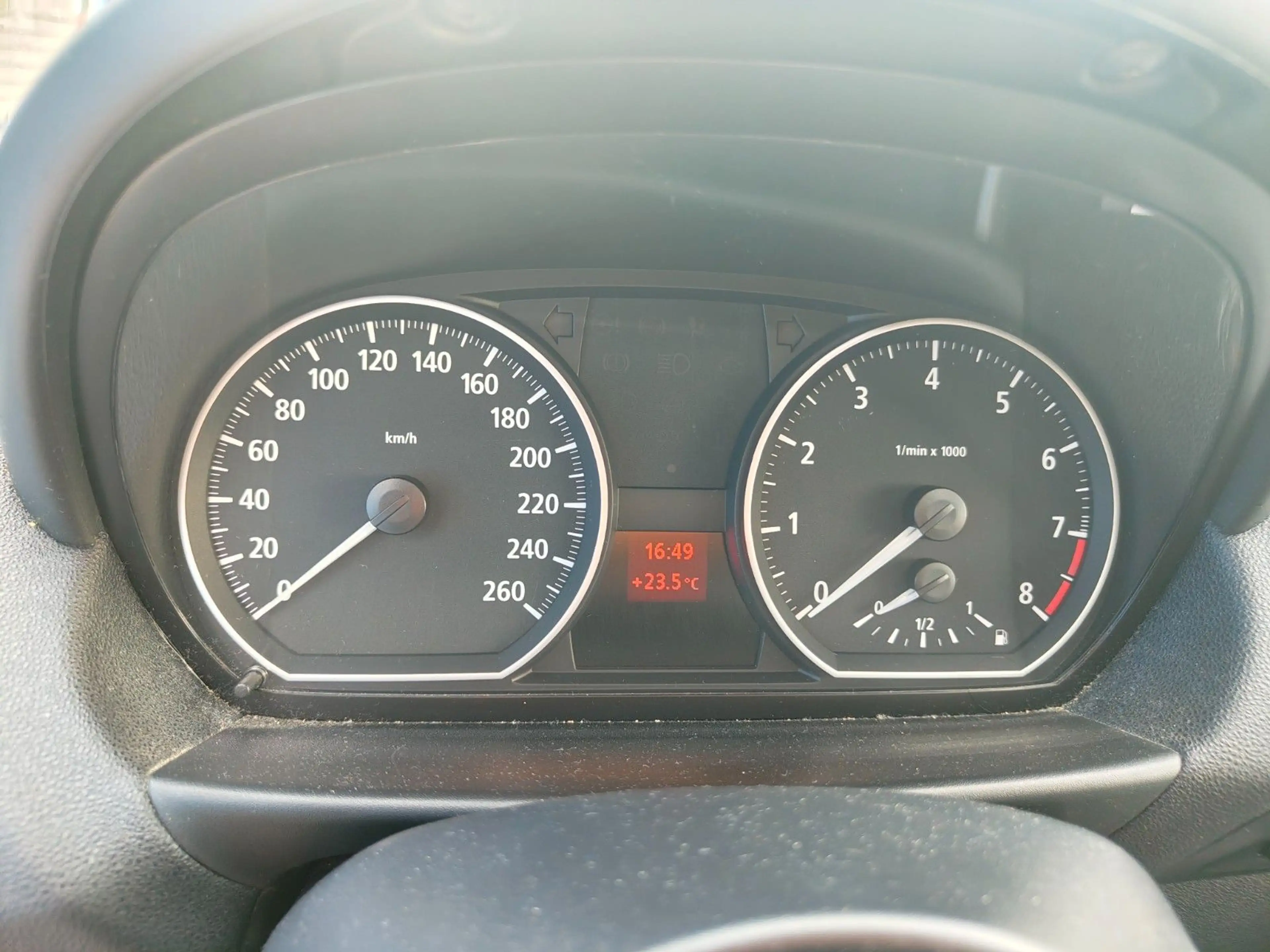 BMW 130 i M-Paket Schalter Navi SHZ PDC — photo 11