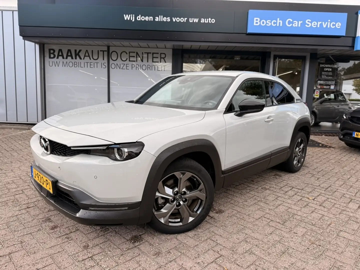 Mazda MX-30 e-SkyActiv 145 1st Edition Blanc - 1