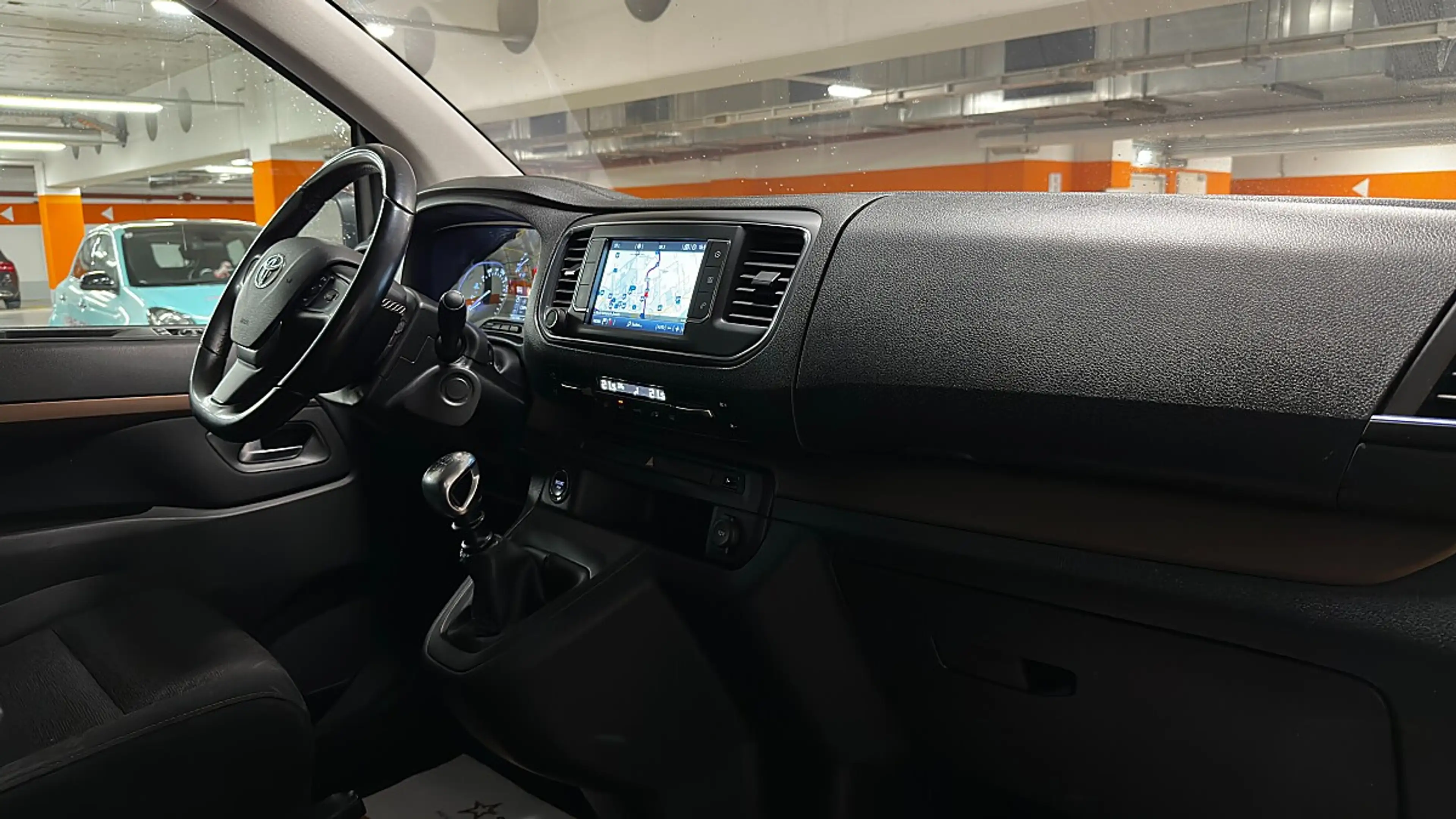 Toyota Proace Verso 2,0 D-4D 150 Medium Family *Z.R. NEU*NAVI... — photo 10