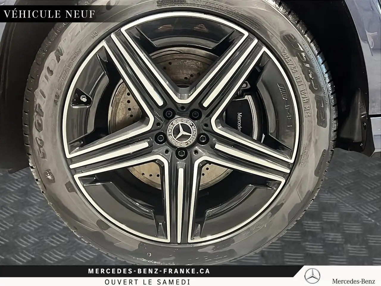 Mercedes-Benz GLE снимка Mercedes-Benz GLE