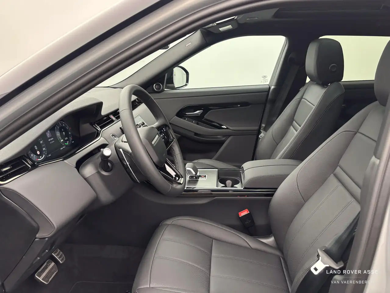 Land Rover Range Rover Evoque 2026 — фото 10