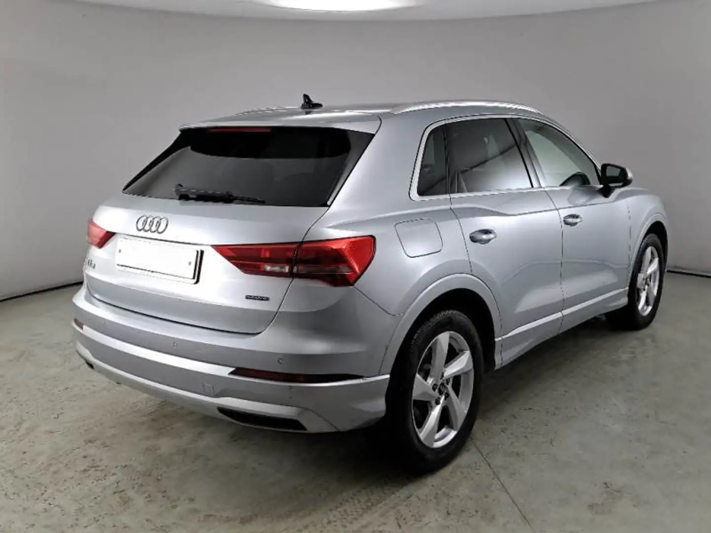 Audi Q3 Q3 35 2.0 tdi Business Advanced quattro s-tronic Argento - 2