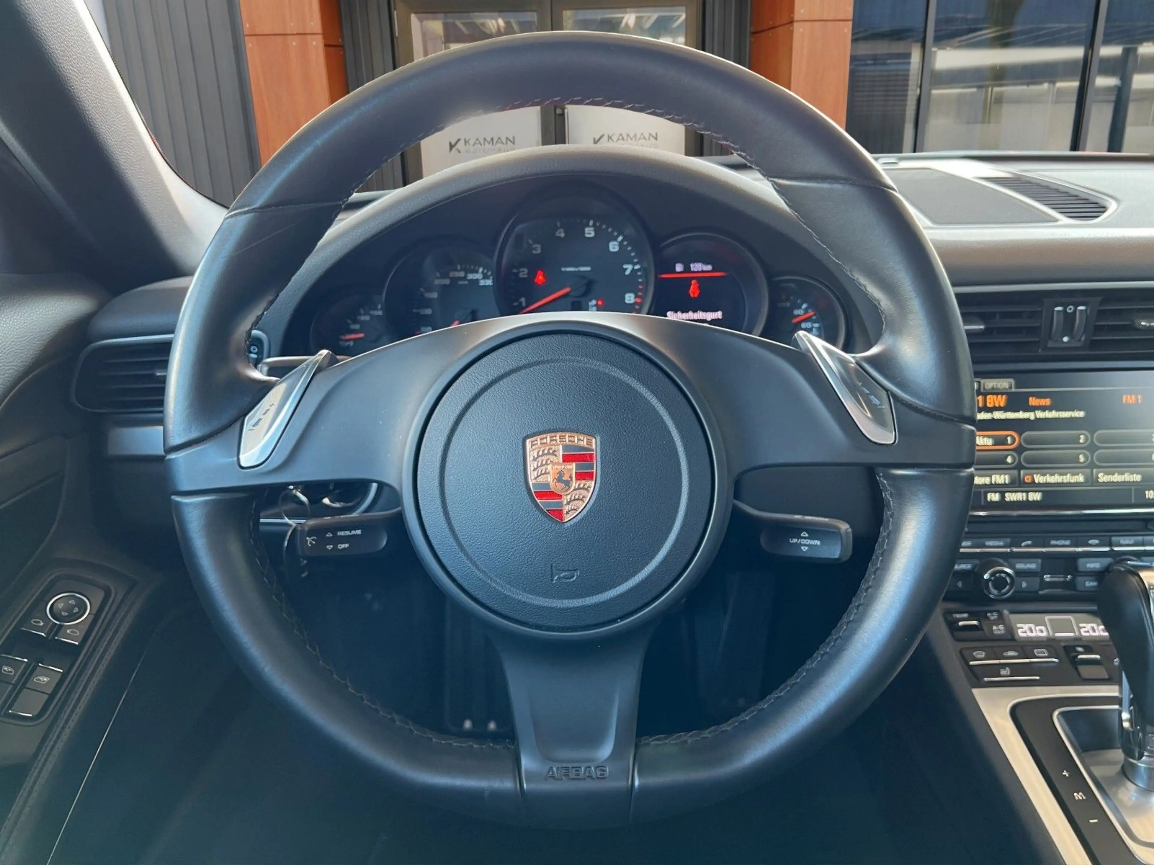 Porsche 911 Carrera PDK APPROVED — photo 9
