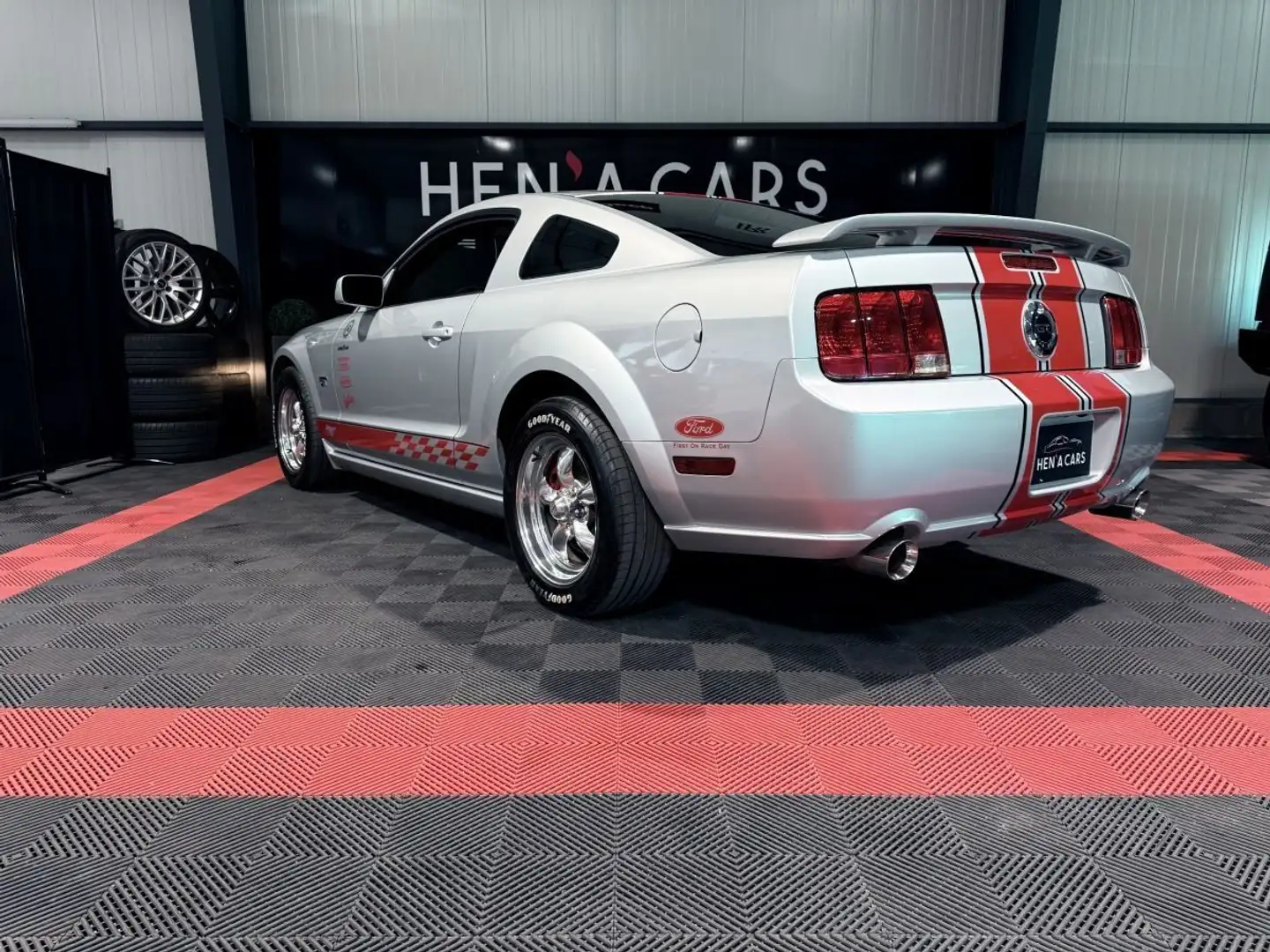 Ford Mustang GT 4.6 V8 Grey - 2