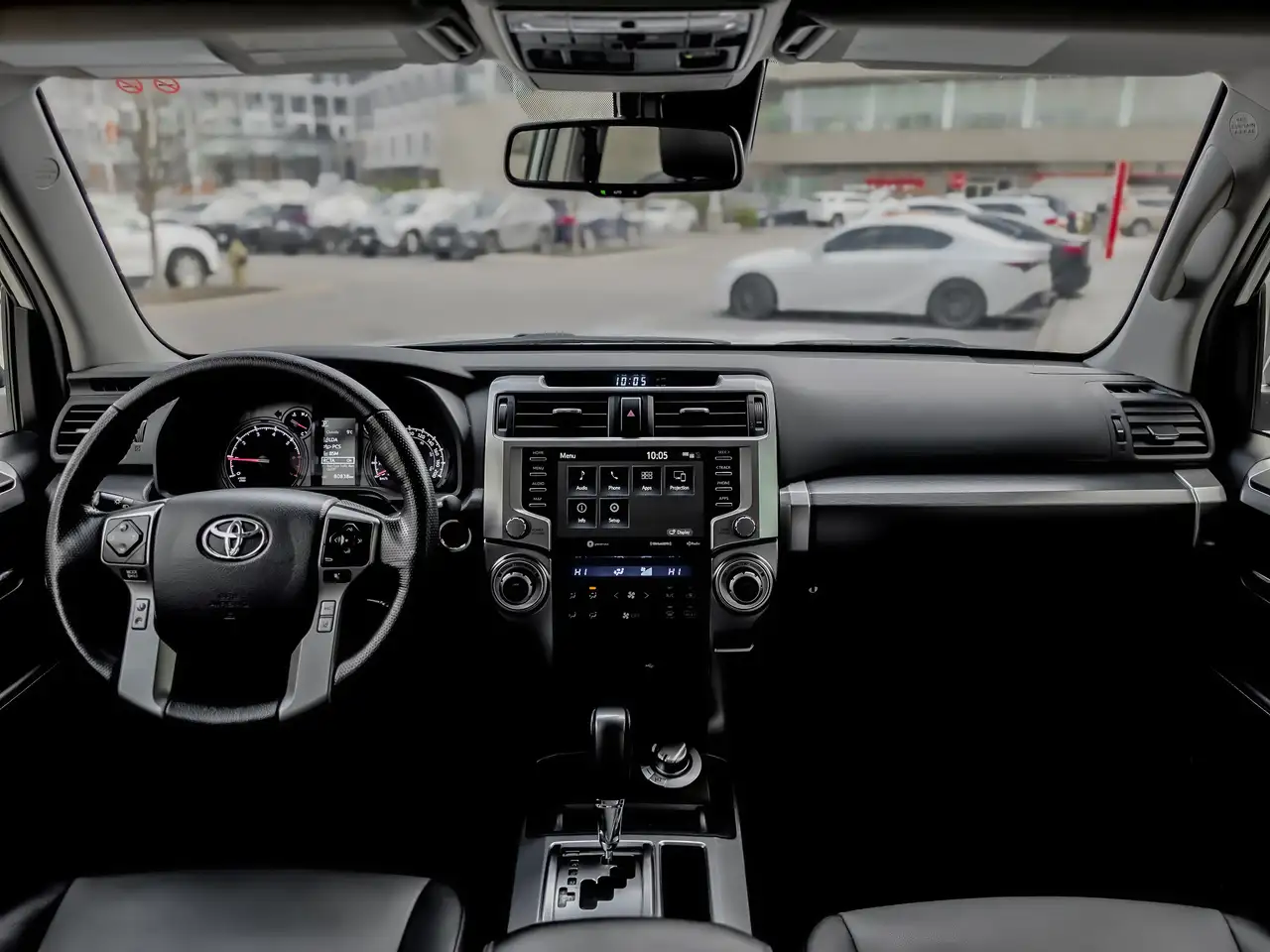 Toyota 4-Runner снимка Toyota 4-Runner