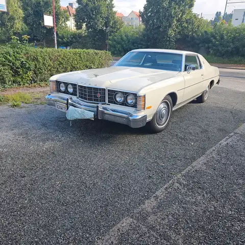 Ford LTD  Coupe Sehr schönes Auto 1Jahr Garantie inkl