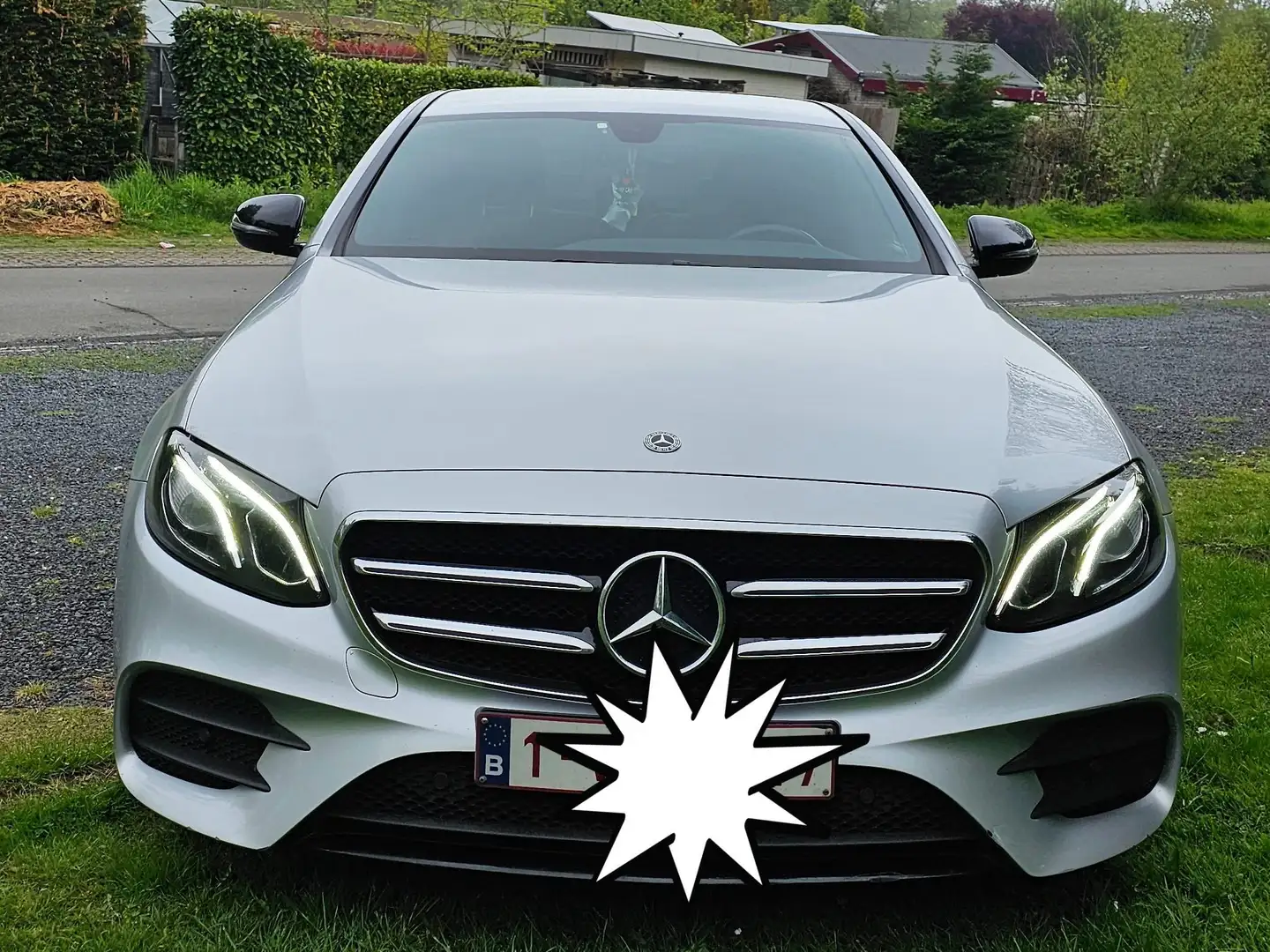 Mercedes-Benz E 200 Sedan Zilver - 1