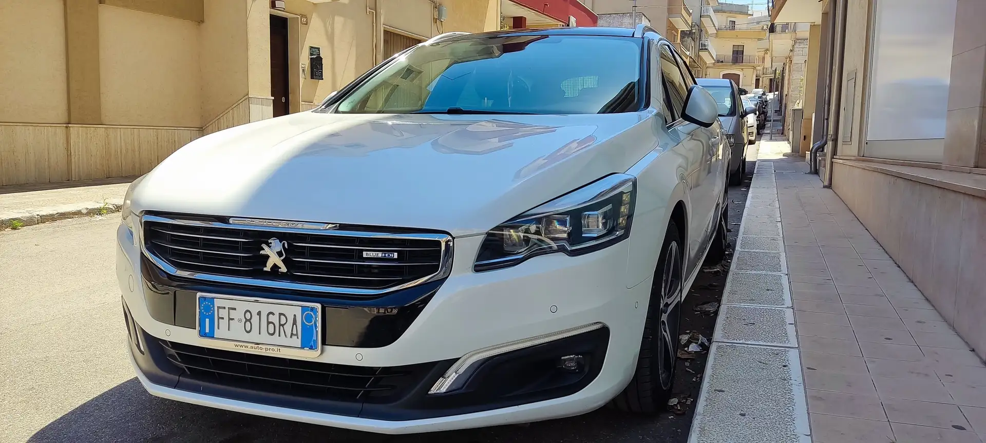 Peugeot 508 508 SW SW 2.0 bluehdi Allure 180cv auto Bianco - 2