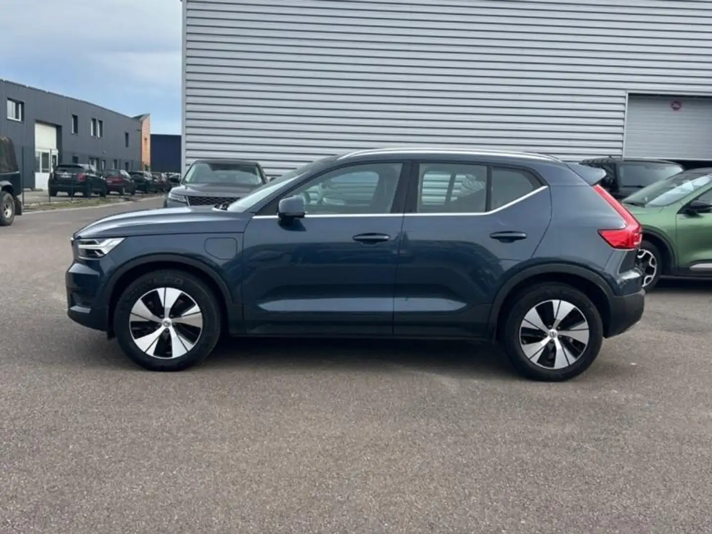 Volvo XC40 T5 Recharge 180 + 82ch Inscription Business DCT 7 Bleu - 2