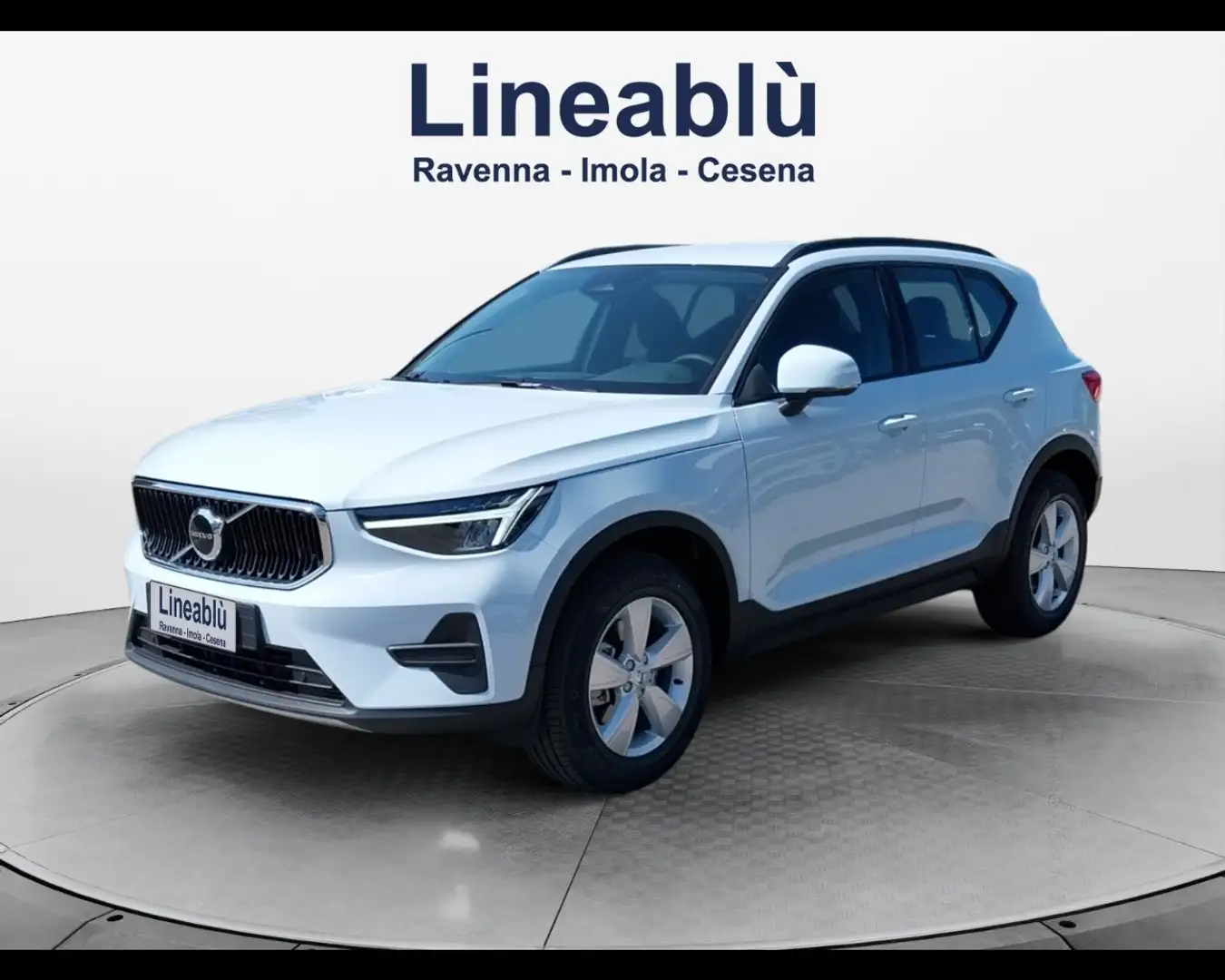 Volvo XC40 Essential B3 AUT Blu/Azzurro - 1