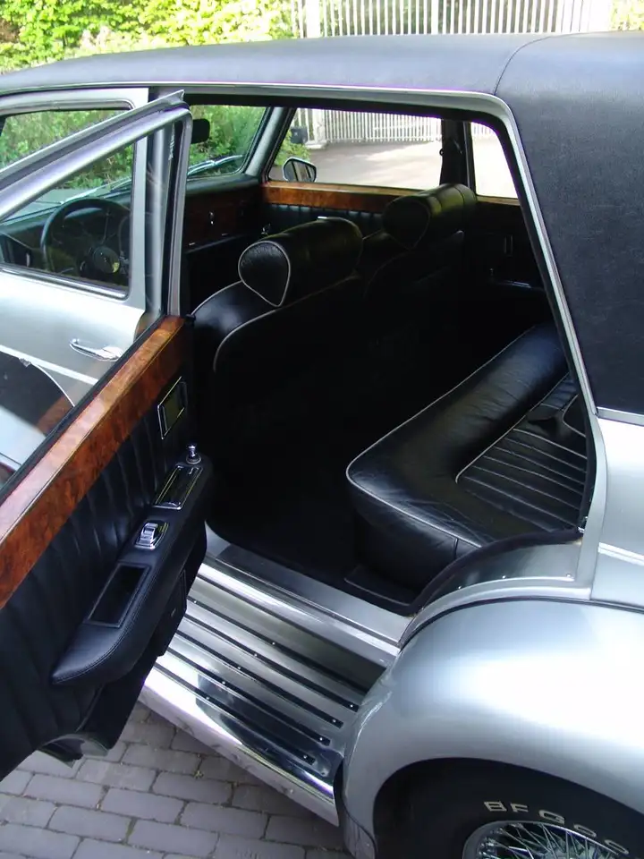 Panther Westwinds De Ville sedan, foto 9