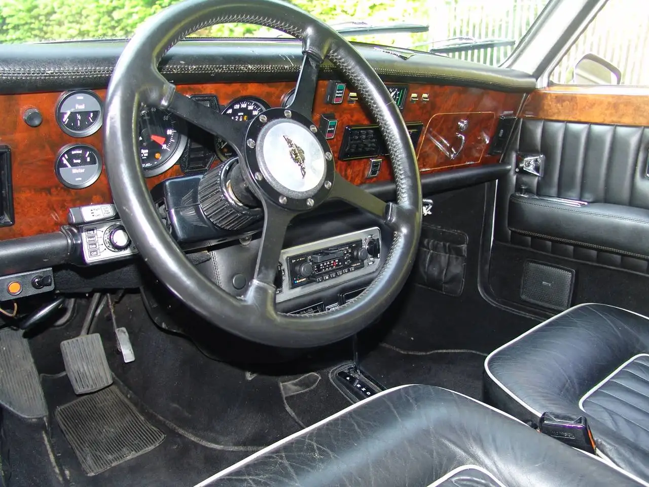Panther Westwinds De Ville sedan, foto 11