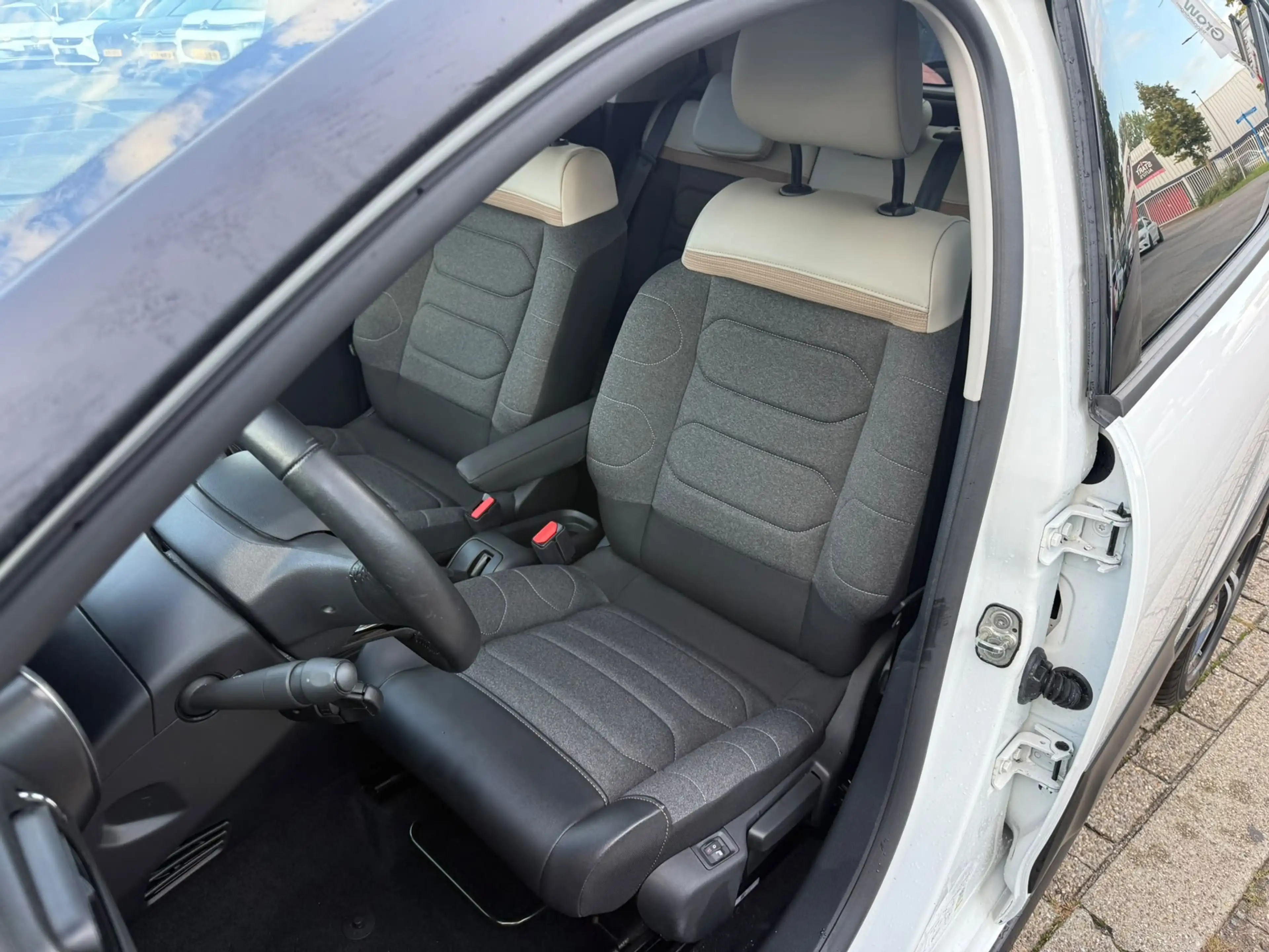 Citroen C3 1.2 PureTech Shine,Navi, Camera, Airco, Dealer aut — photo 10