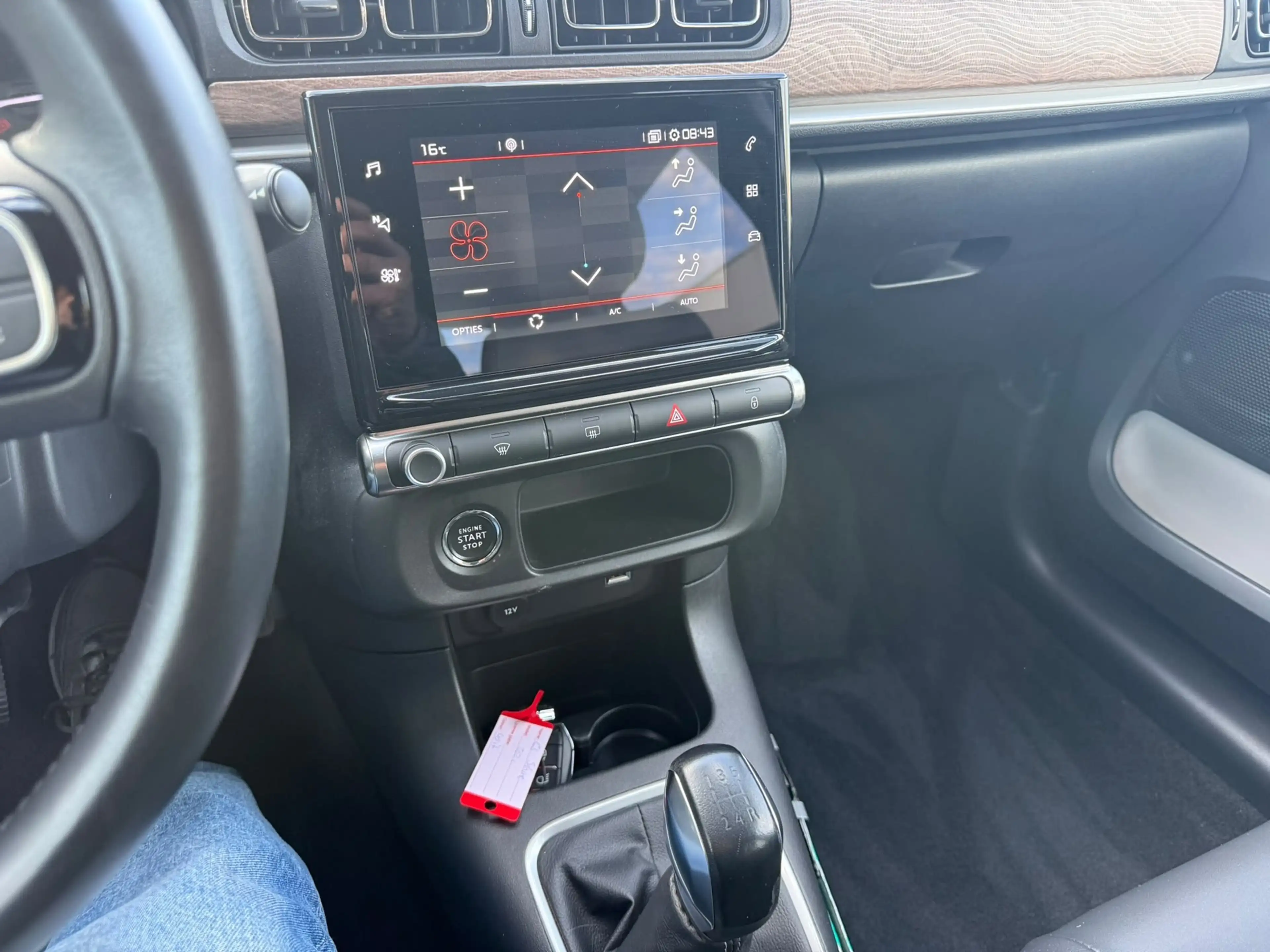 Citroen C3 1.2 PureTech Shine,Navi, Camera, Airco, Dealer aut — photo 15