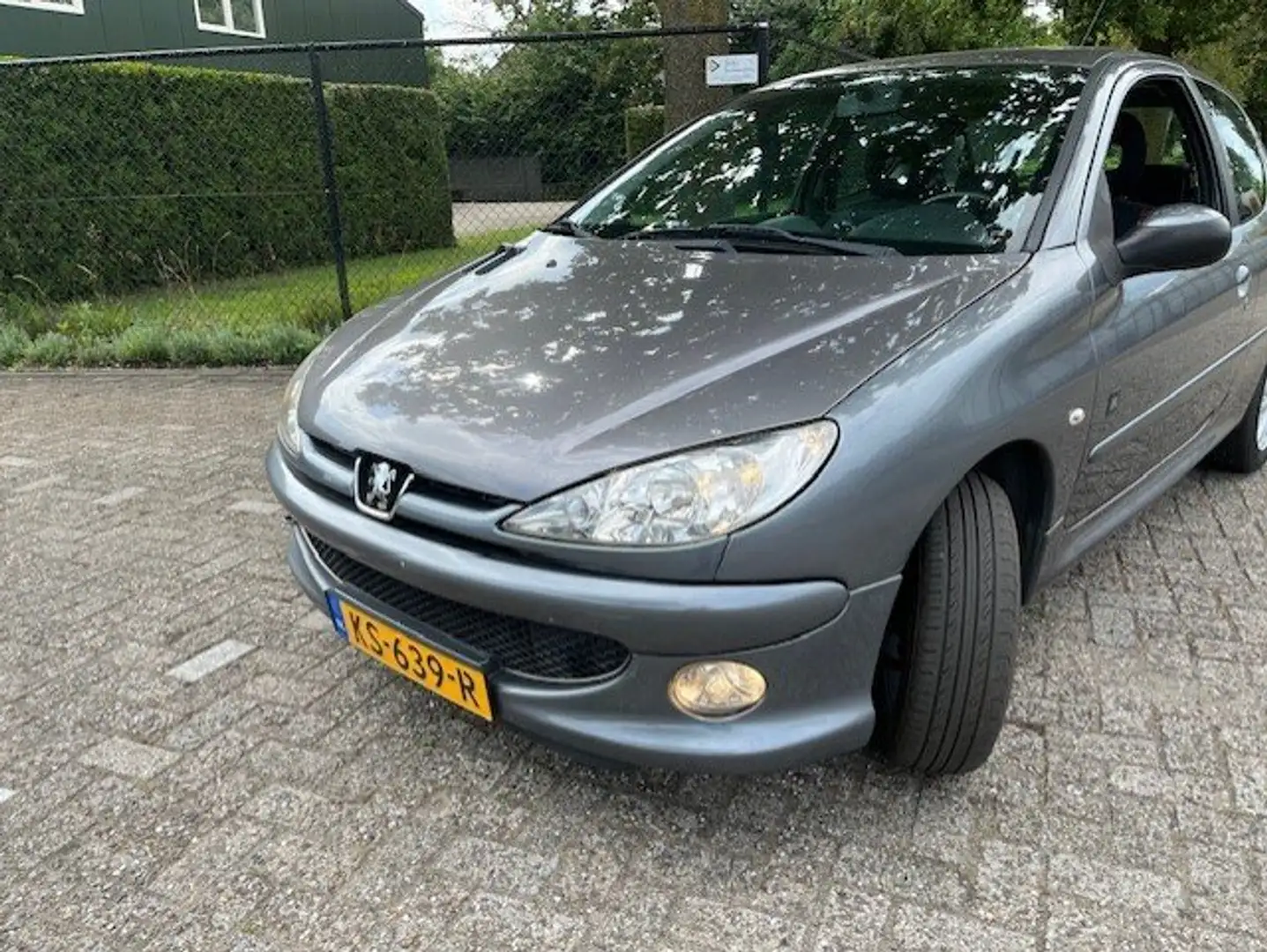 Peugeot 206 1.4 Forever Grijs - 1