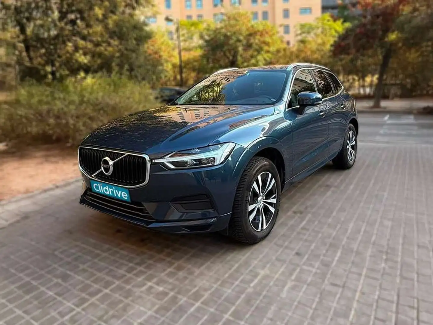 Volvo XC60 D4 Business Plus Aut. Bleu - 2