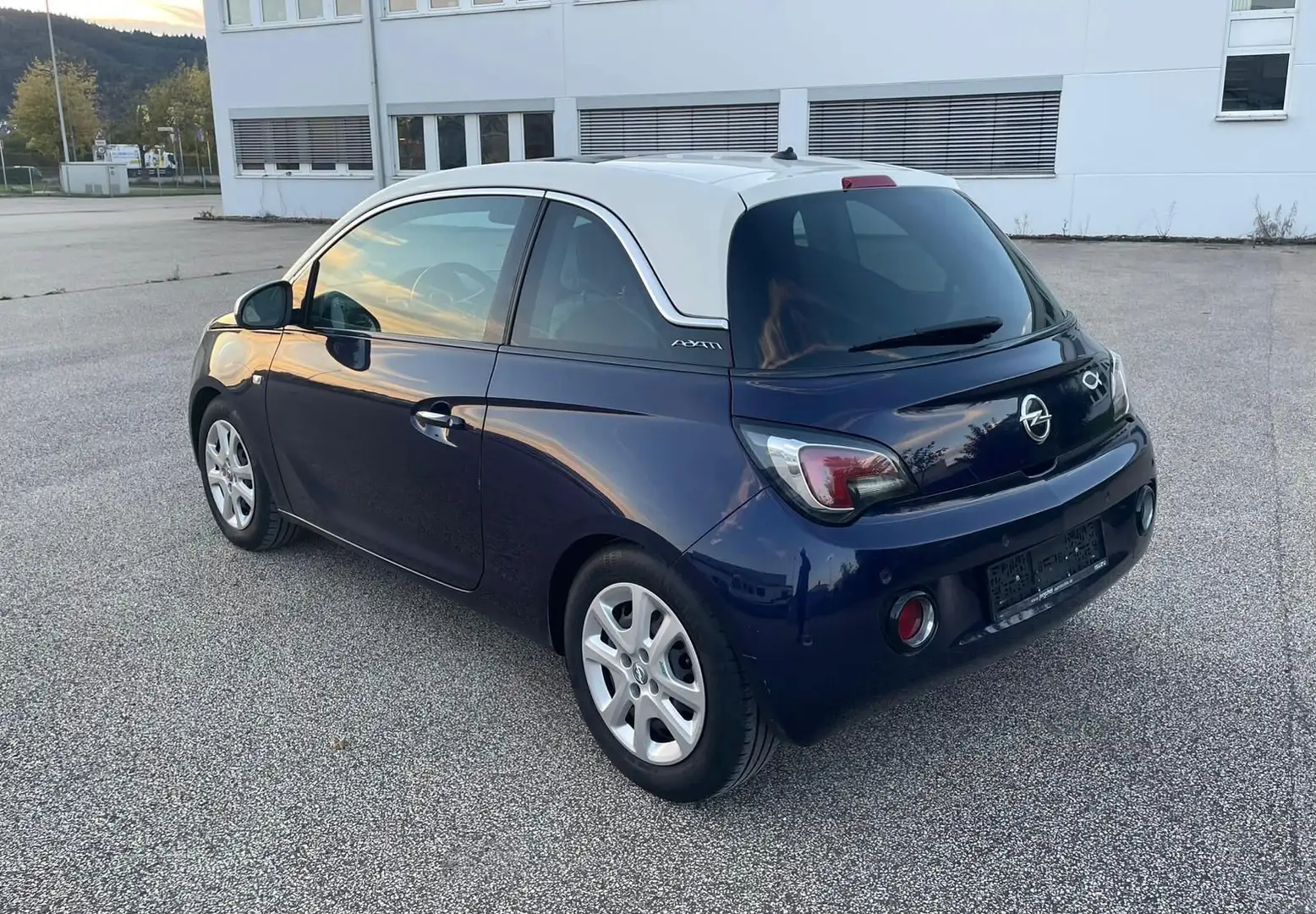 Opel Adam 1.4 /1-Hand/Panorama/Voll Ausstattung Bleu - 2