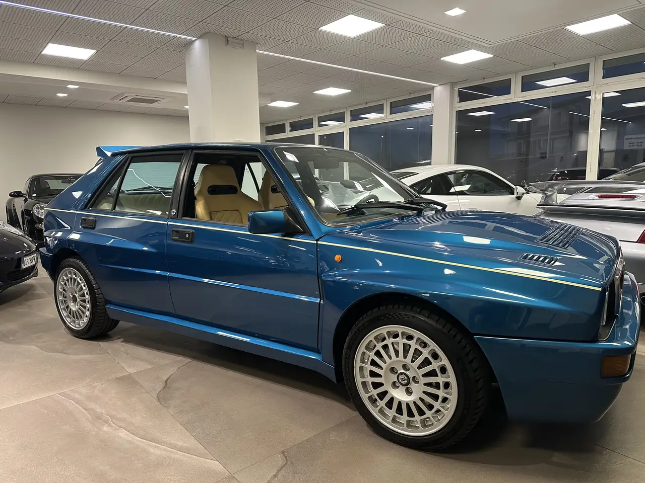 Lancia Delta EVOLUZIONE BLU LAGOS 1/215 ESEMPLARI, foto 3