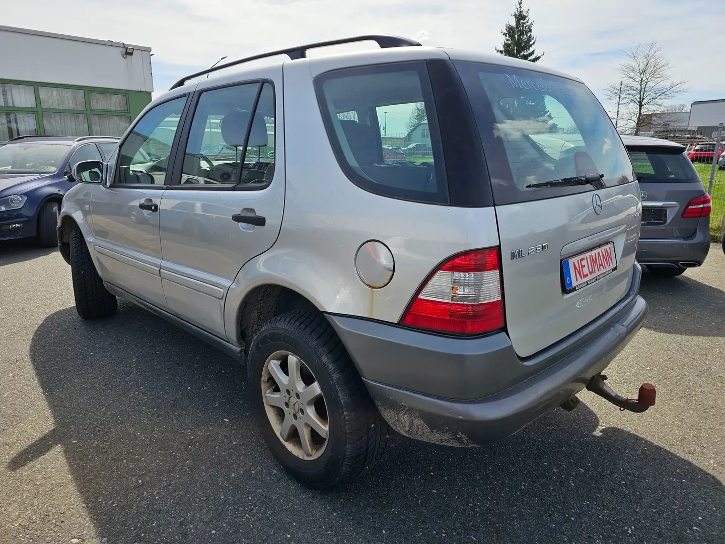 Mercedes-Benz ML 230 4Matic Vollleder Klimaanlage AHK HU 01/2026 Silber - 2